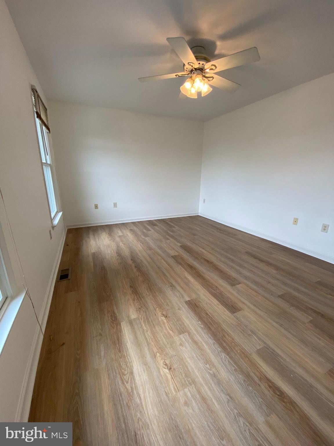 20419 Kings Crest Blvd