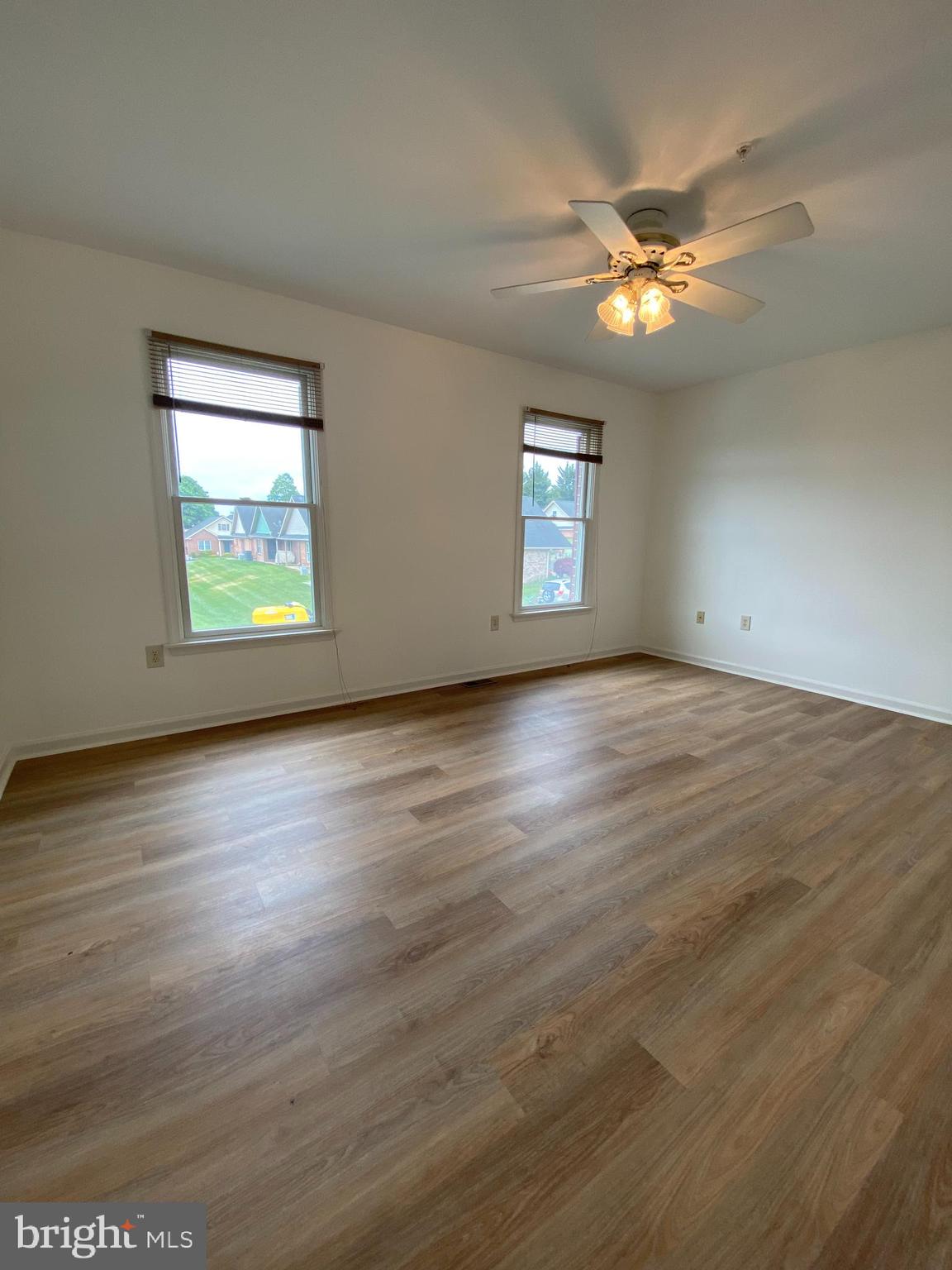 20419 Kings Crest Blvd