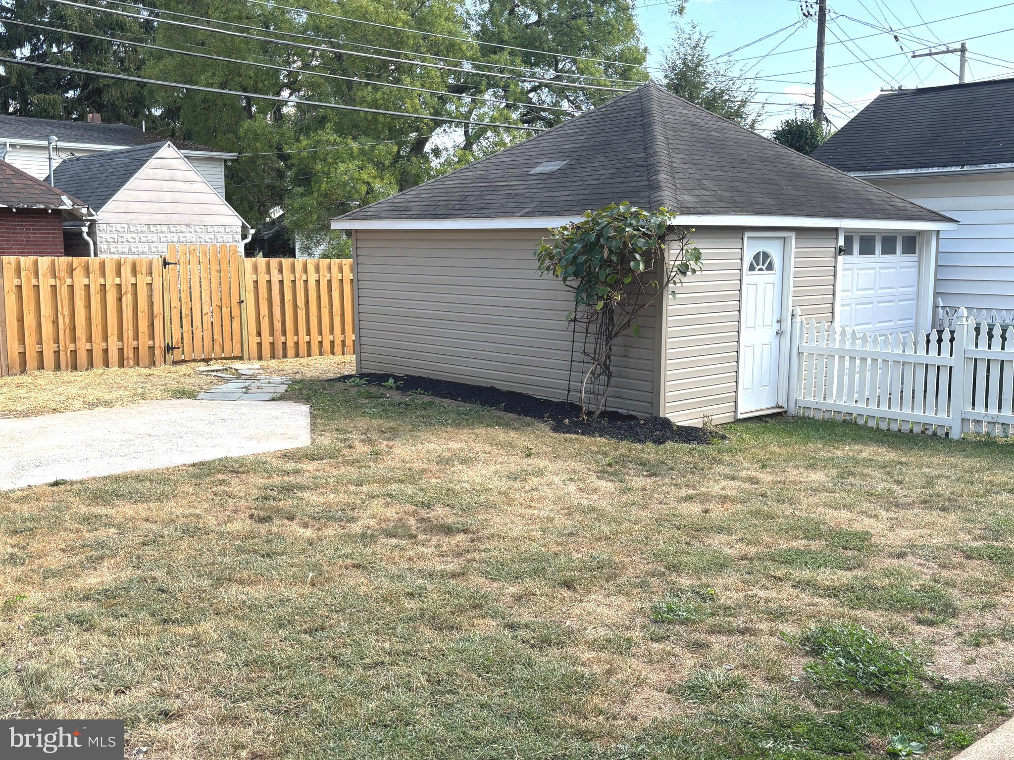 1154 HAMILTON BOULEVARD