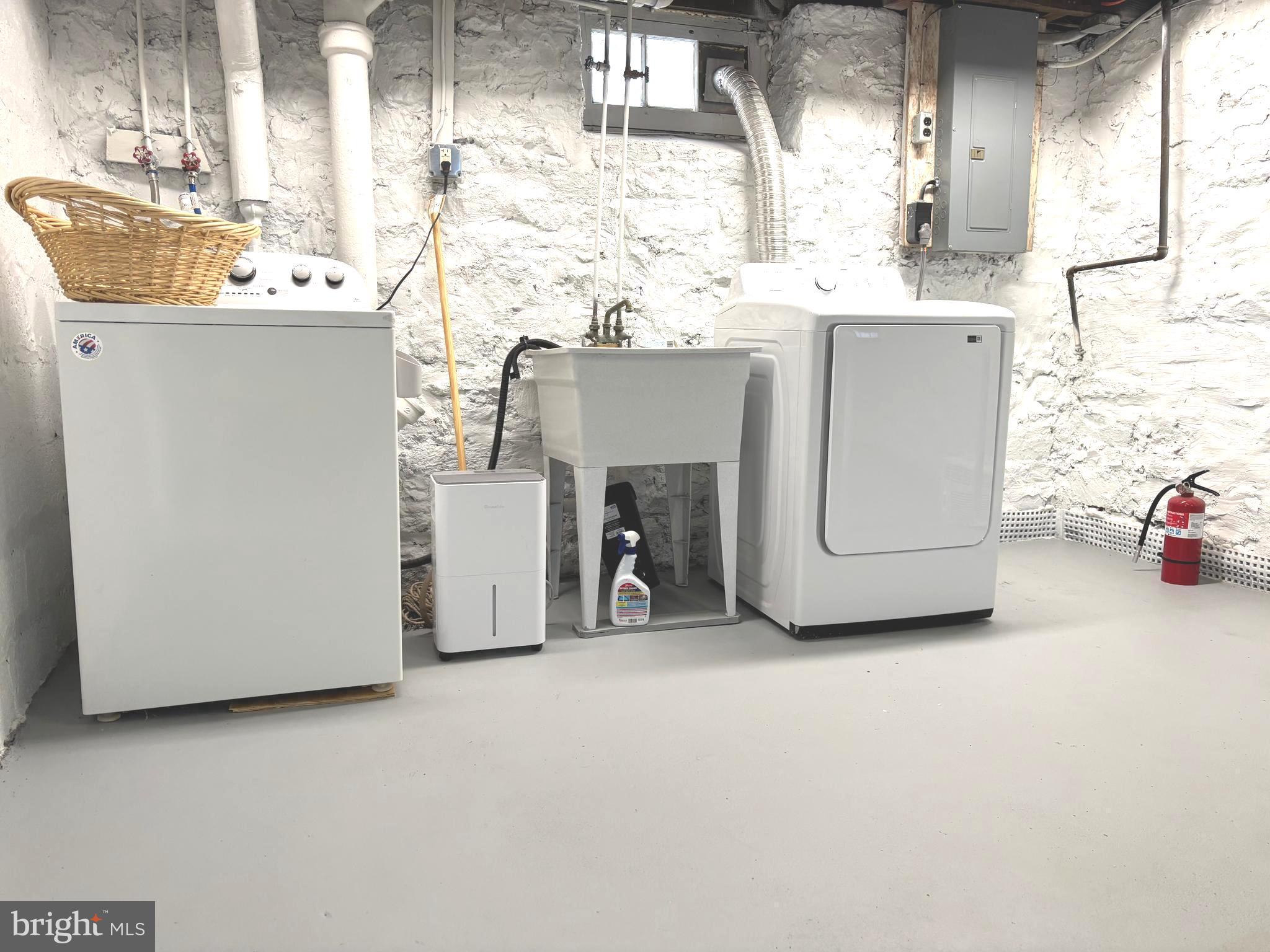 1154 HAMILTON BOULEVARD