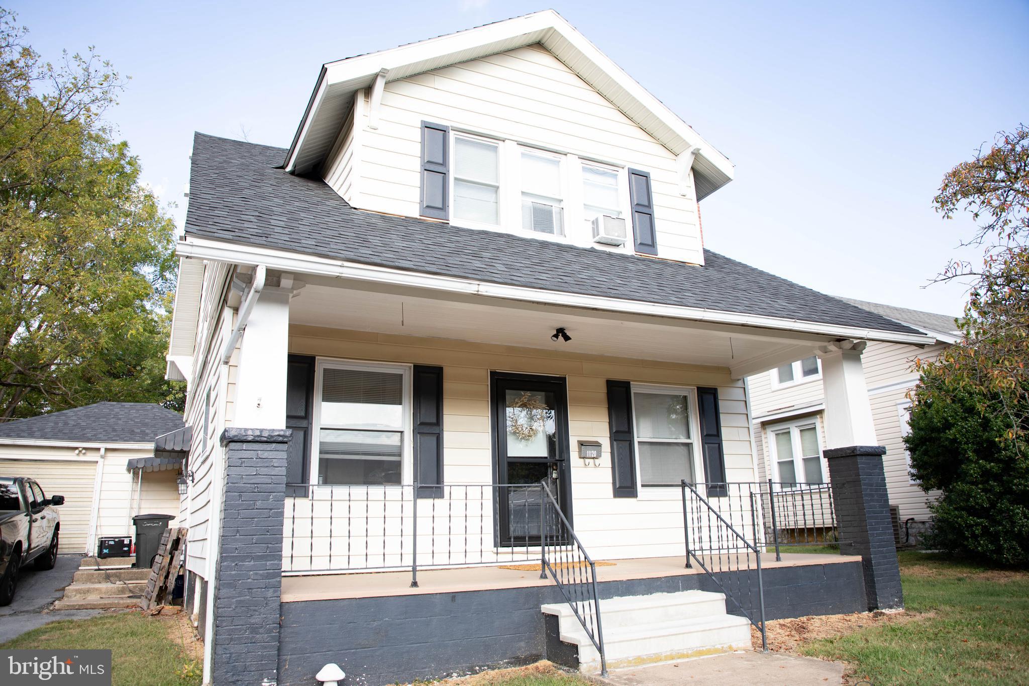 11120 GLENSIDE AVENUE