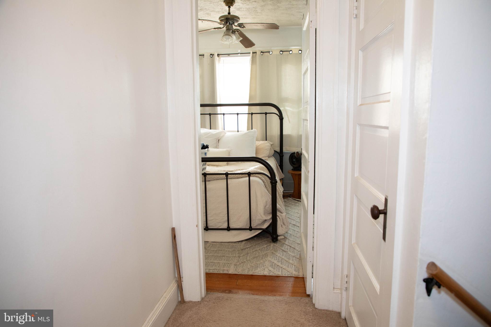 11120 GLENSIDE AVENUE