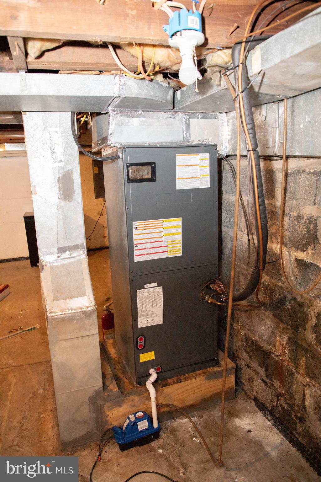 11120 GLENSIDE AVENUE