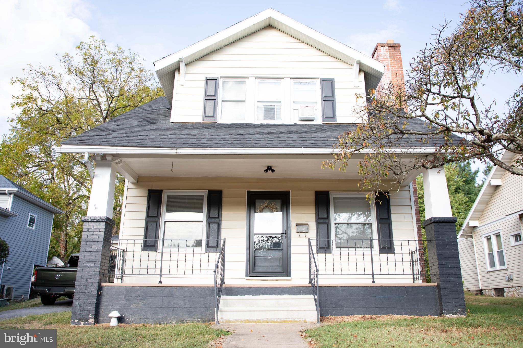 11120 GLENSIDE AVENUE