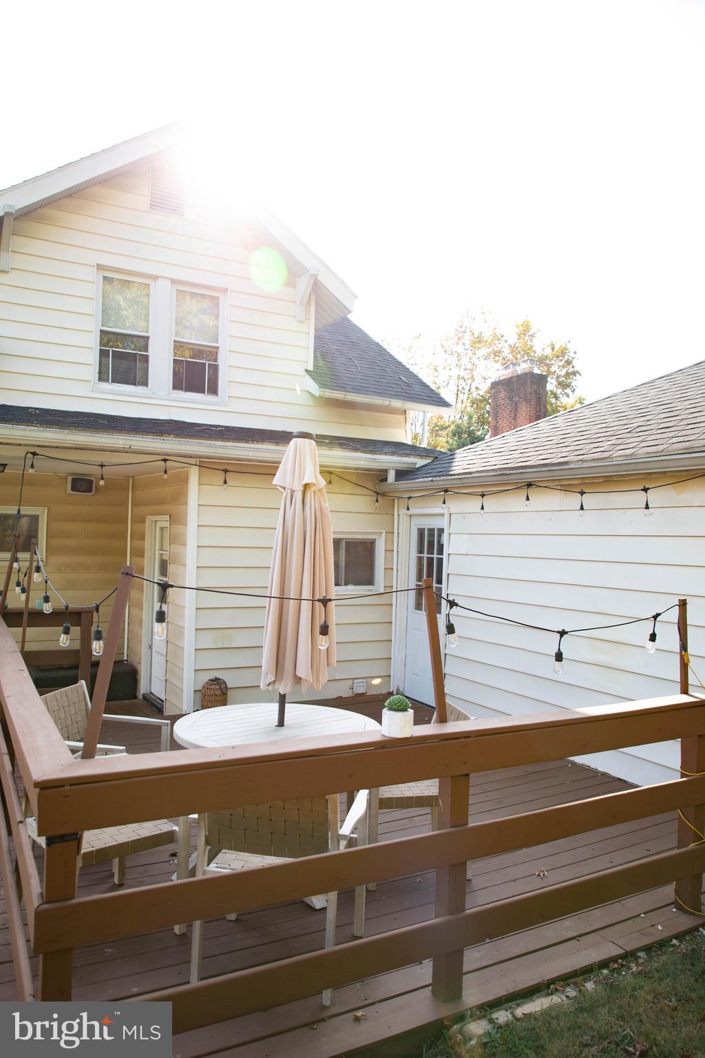 11120 GLENSIDE AVENUE