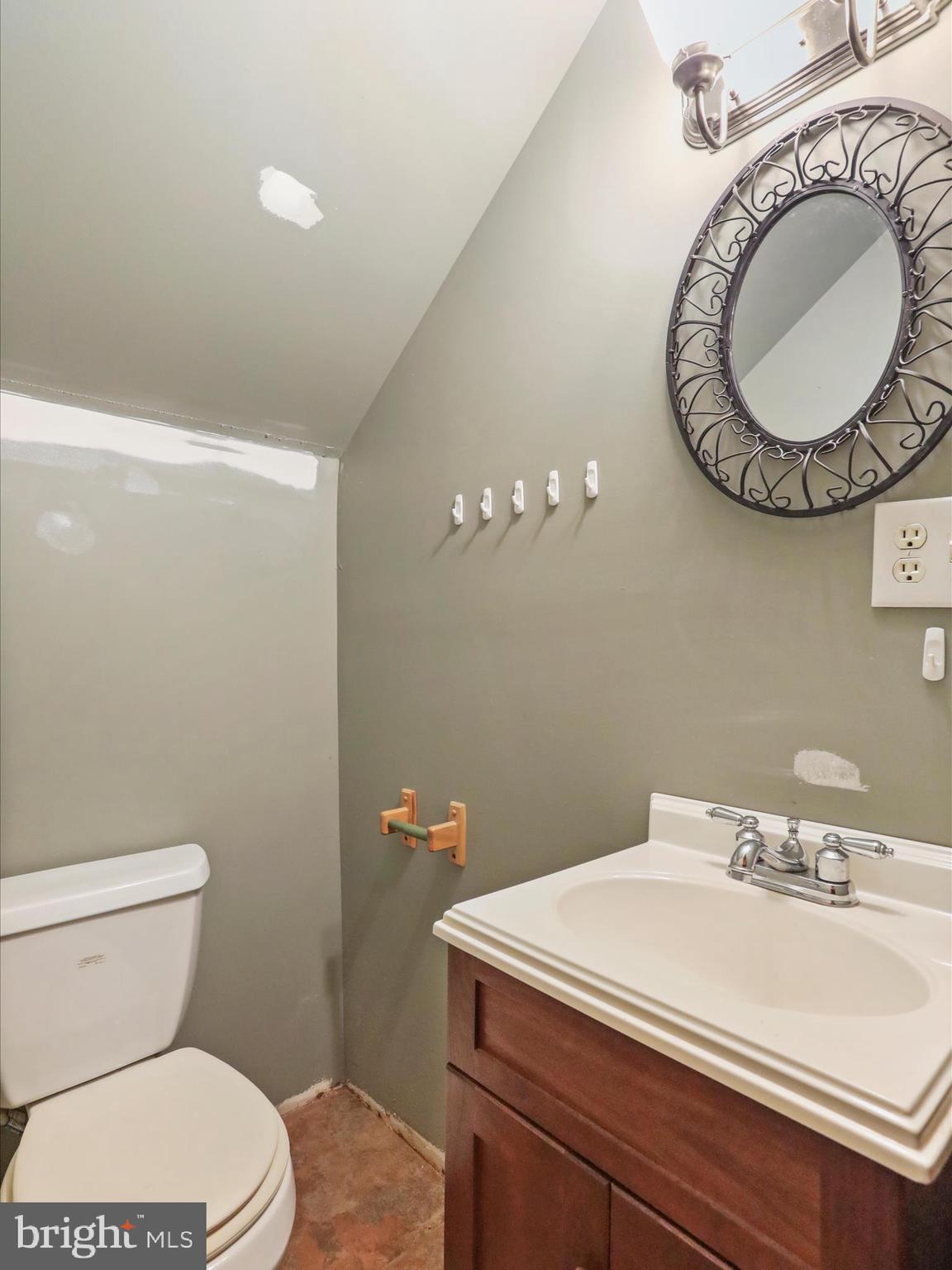 17400 VIRGINIA AVENUE