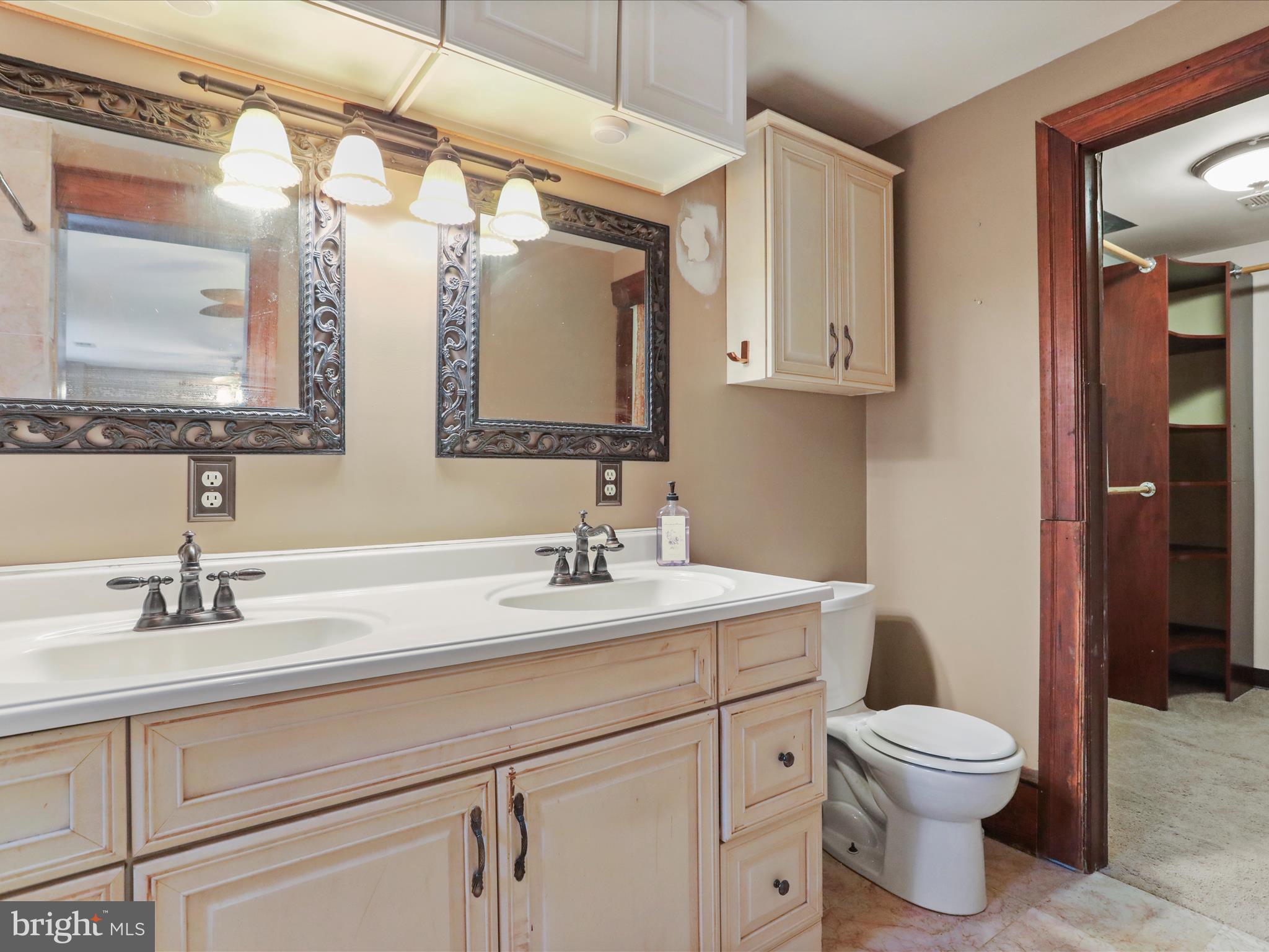 17400 VIRGINIA AVENUE