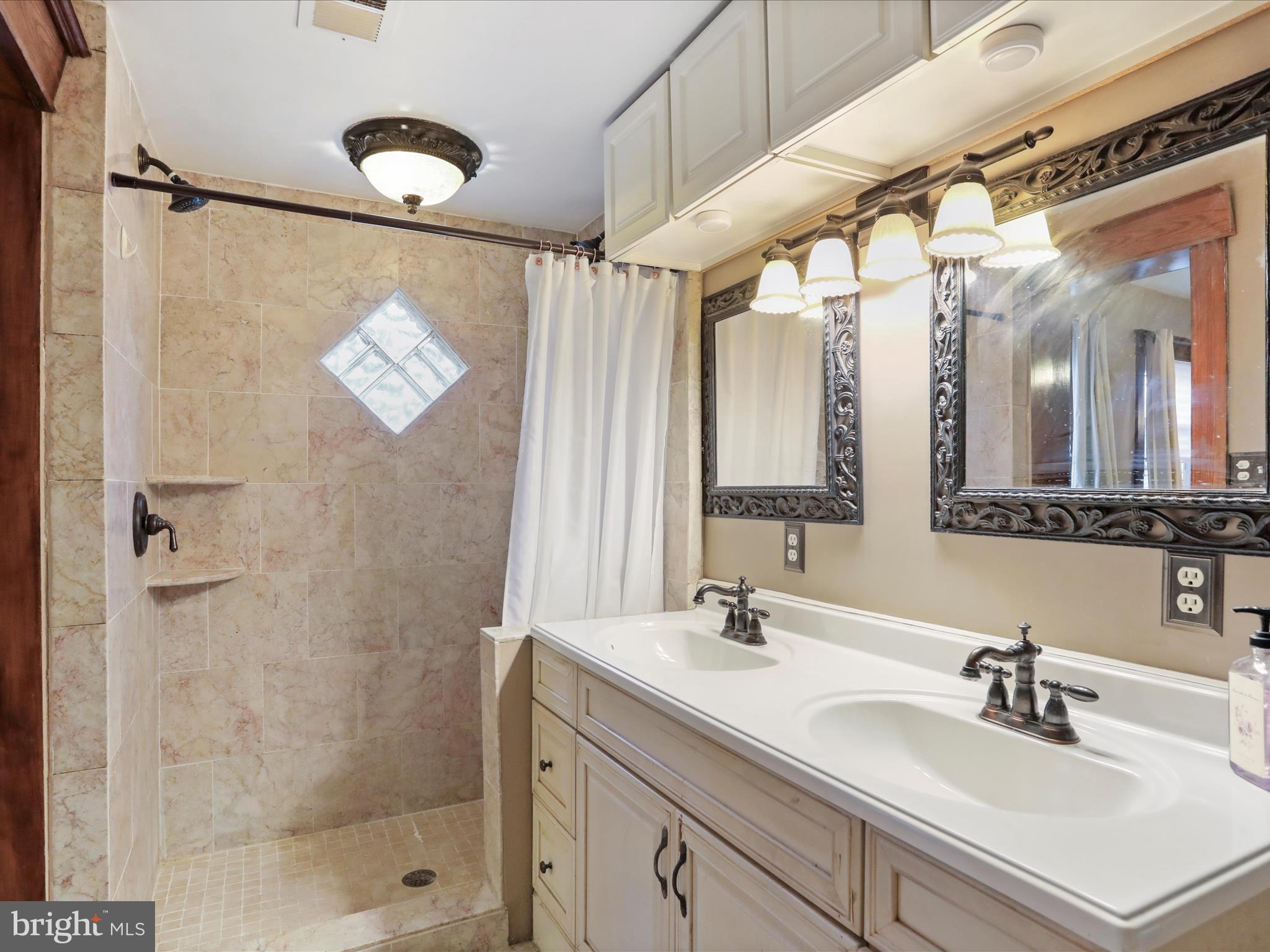 17400 VIRGINIA AVENUE