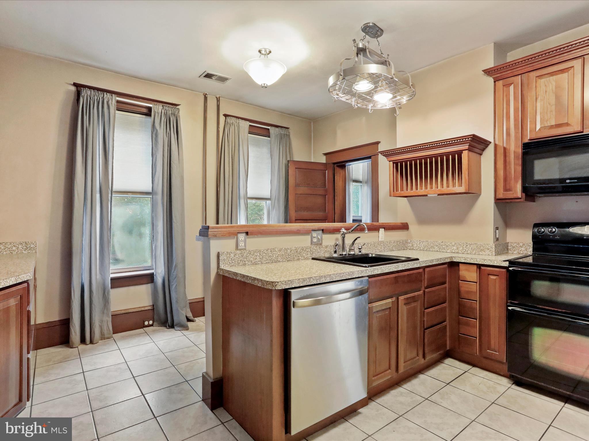 17400 VIRGINIA AVENUE