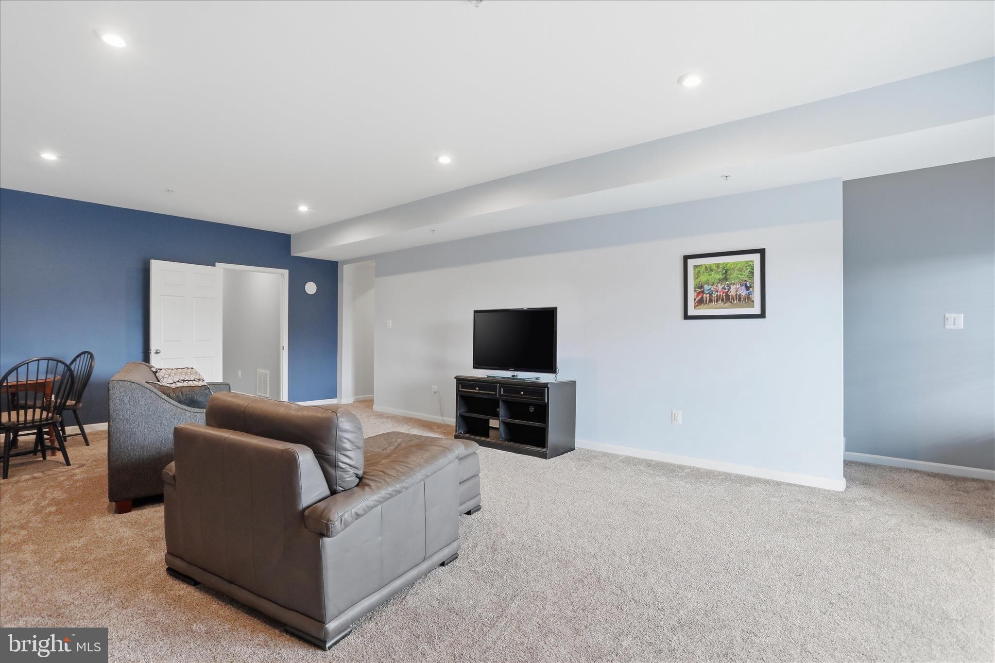 12700 WALLACE COURT