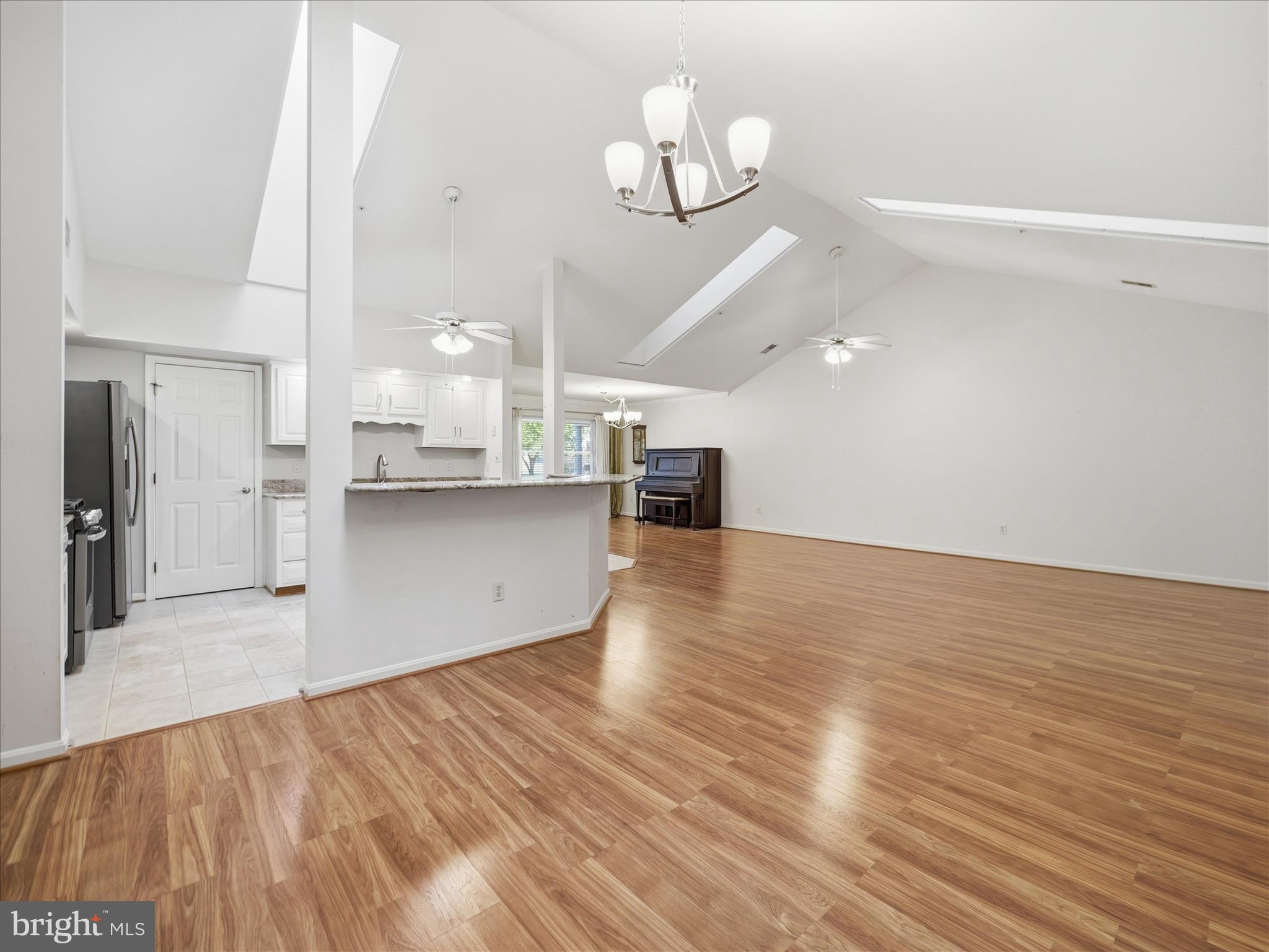 1604 LANGLEY DRIVE