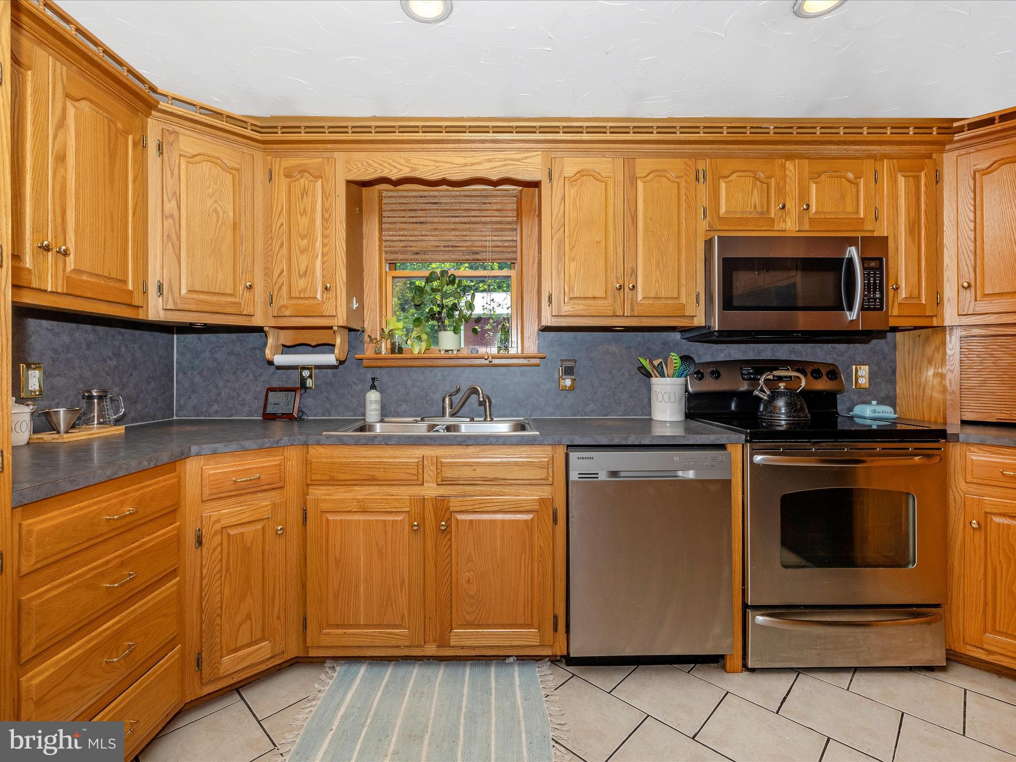 1636 Waynesboro Pike