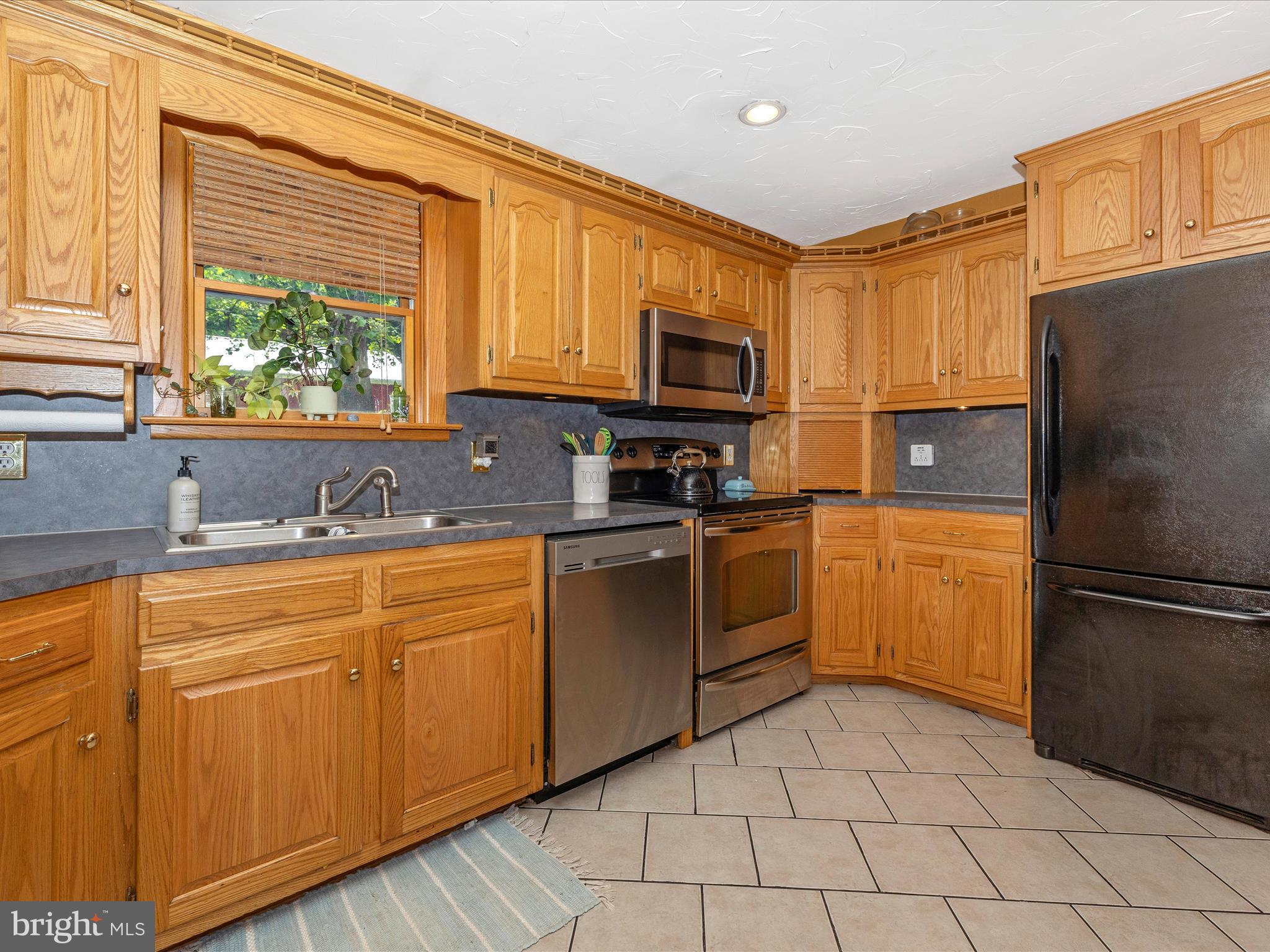 1636 Waynesboro Pike