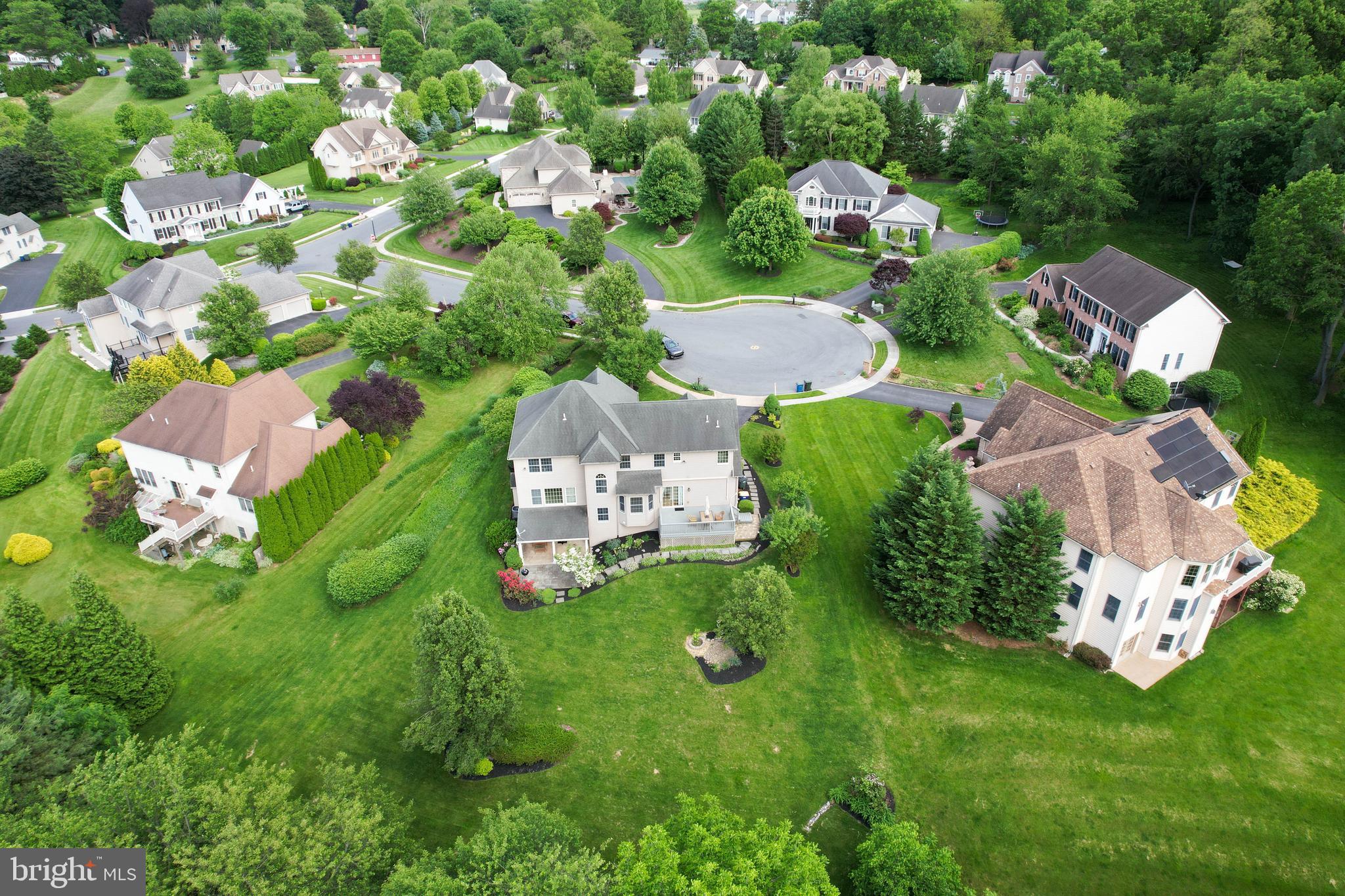 5110 MAPLE LEAF COURT