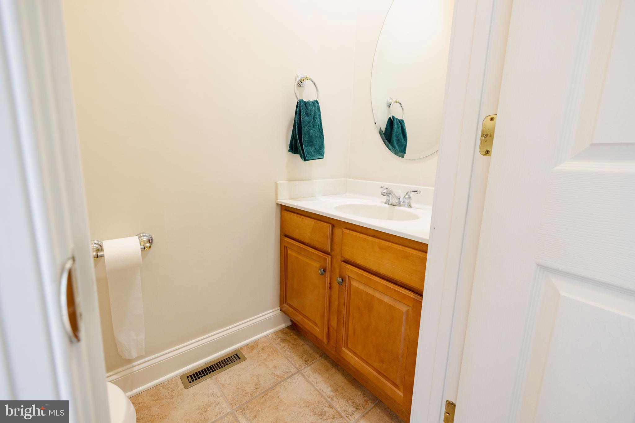 5110 MAPLE LEAF COURT