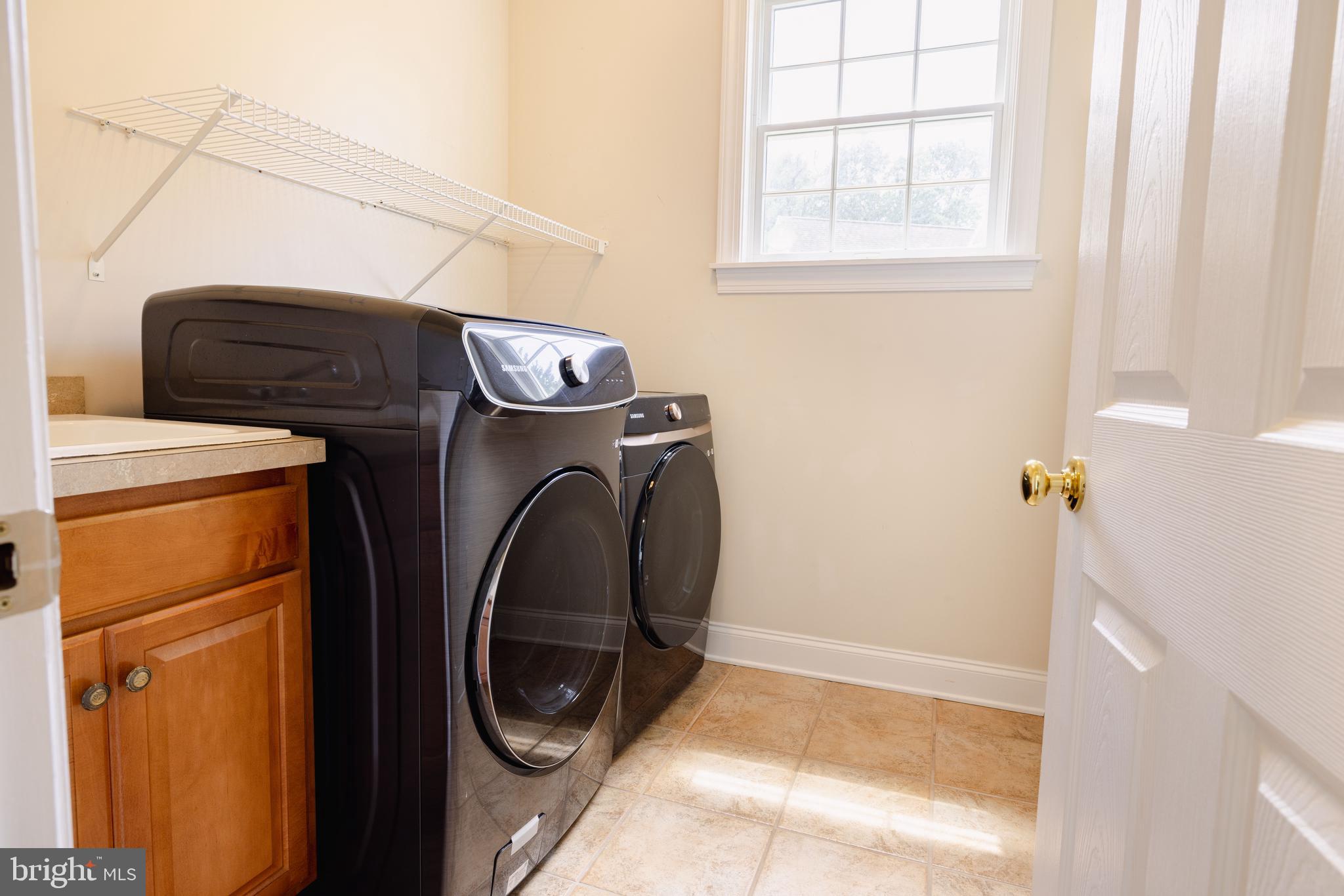 5110 MAPLE LEAF COURT