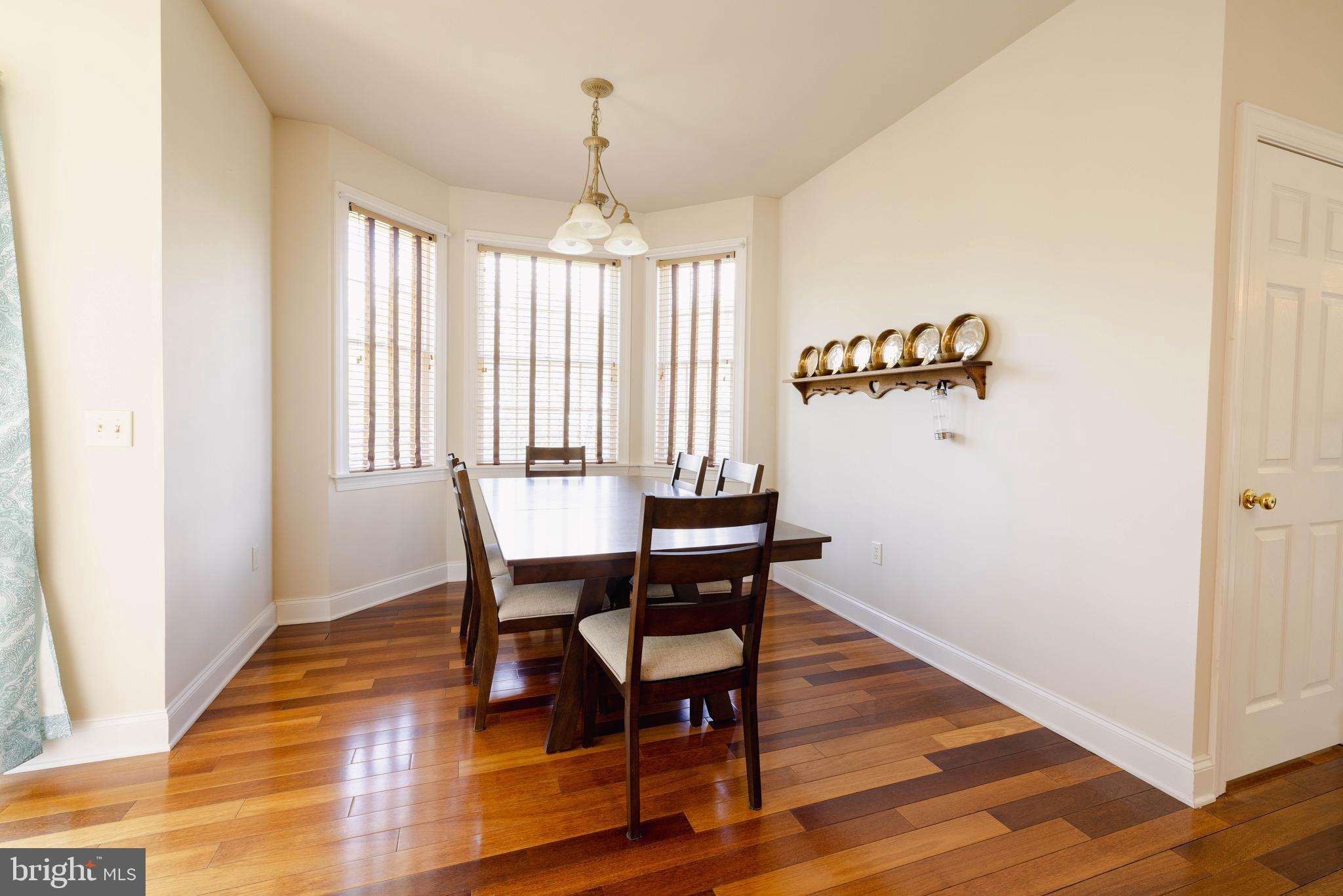 5110 MAPLE LEAF COURT