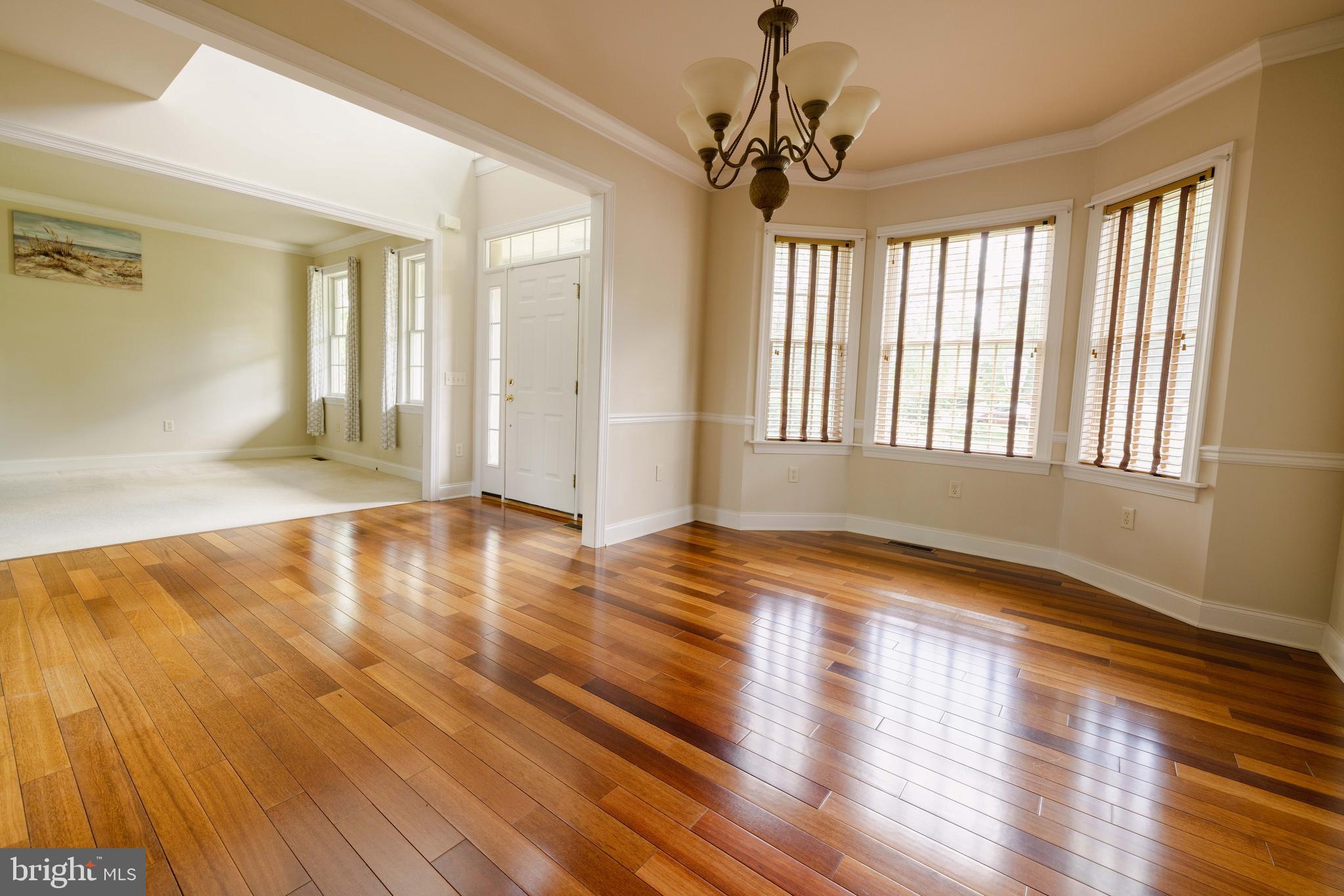 5110 MAPLE LEAF COURT