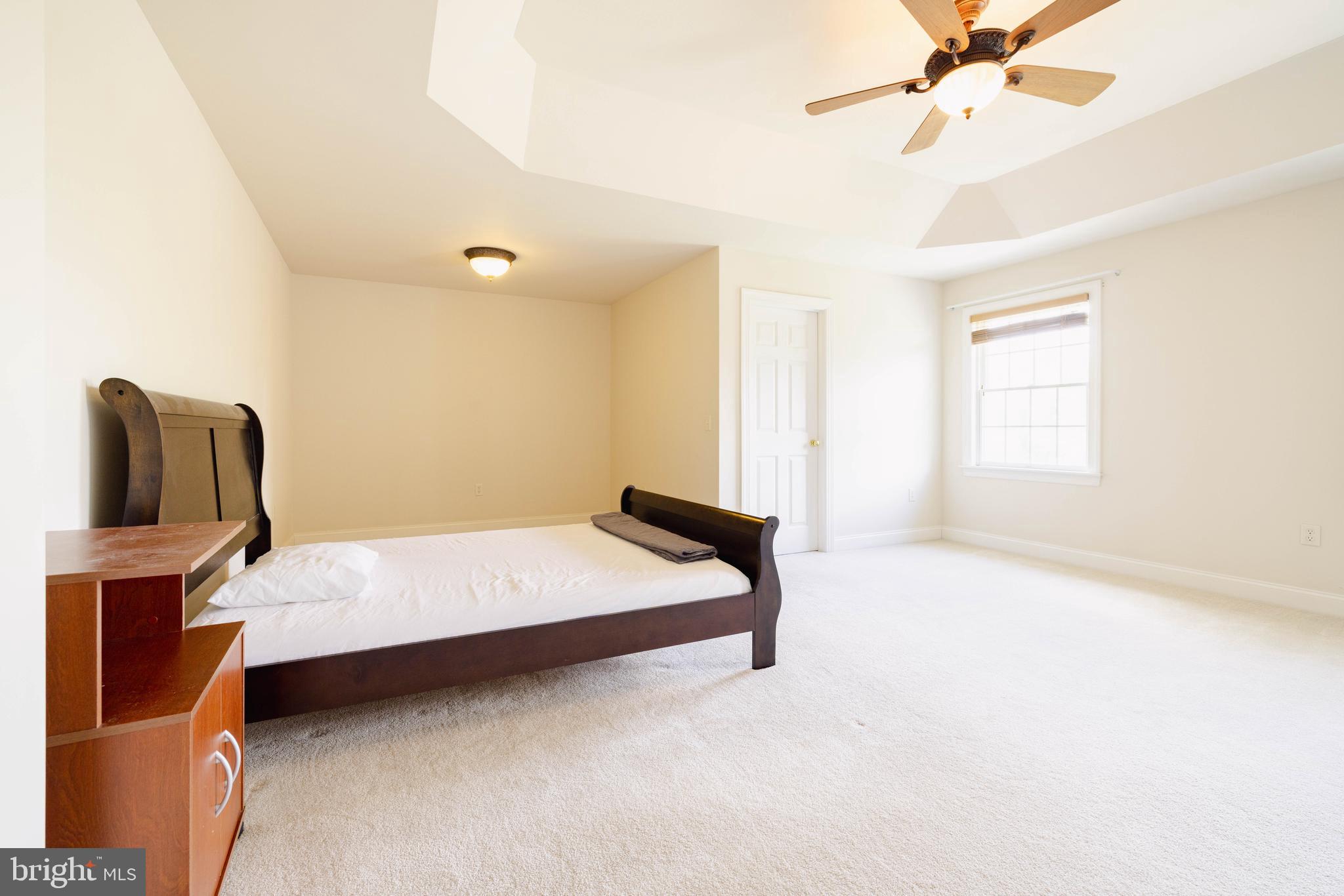 5110 MAPLE LEAF COURT