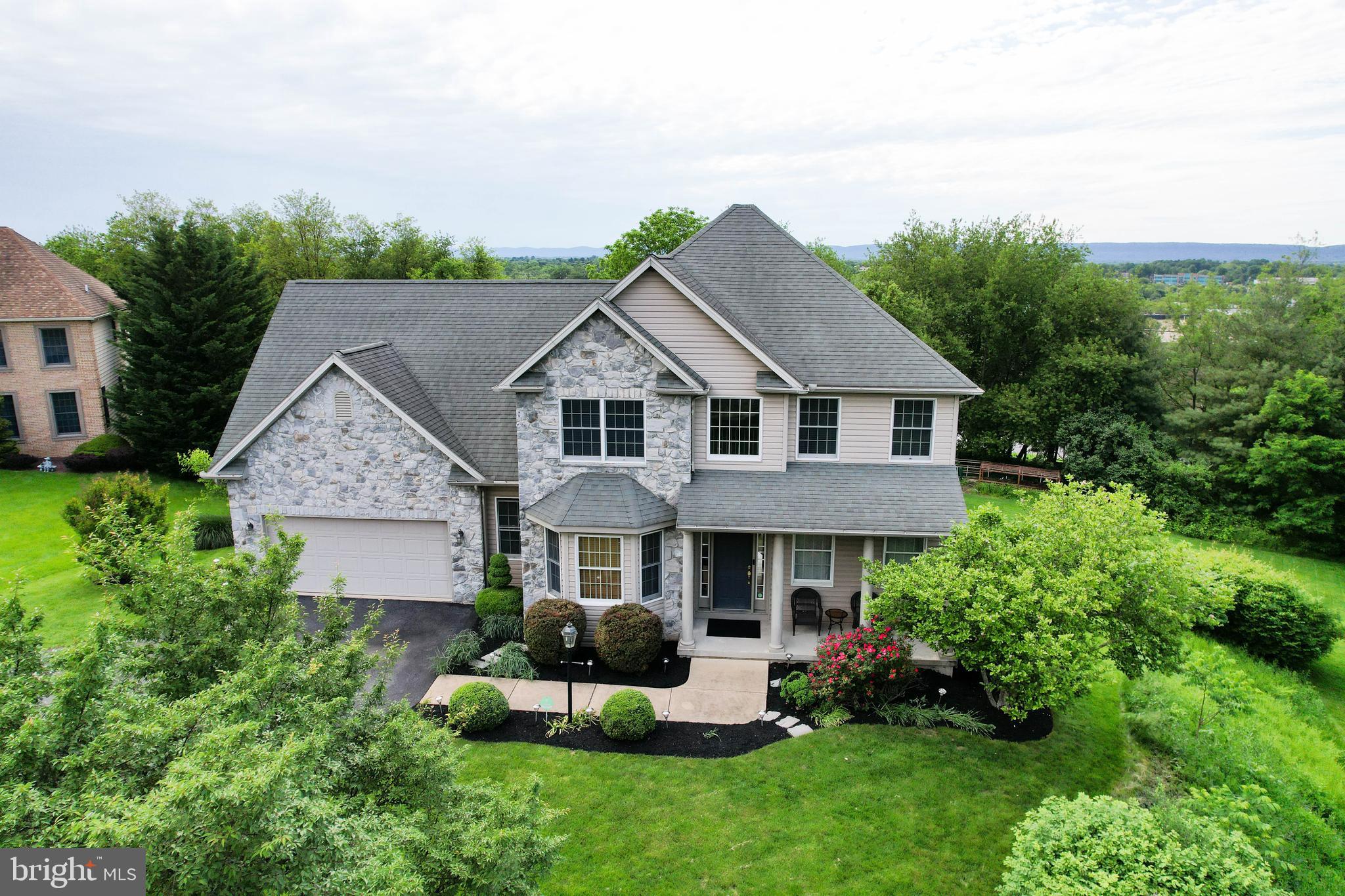 5110 MAPLE LEAF COURT