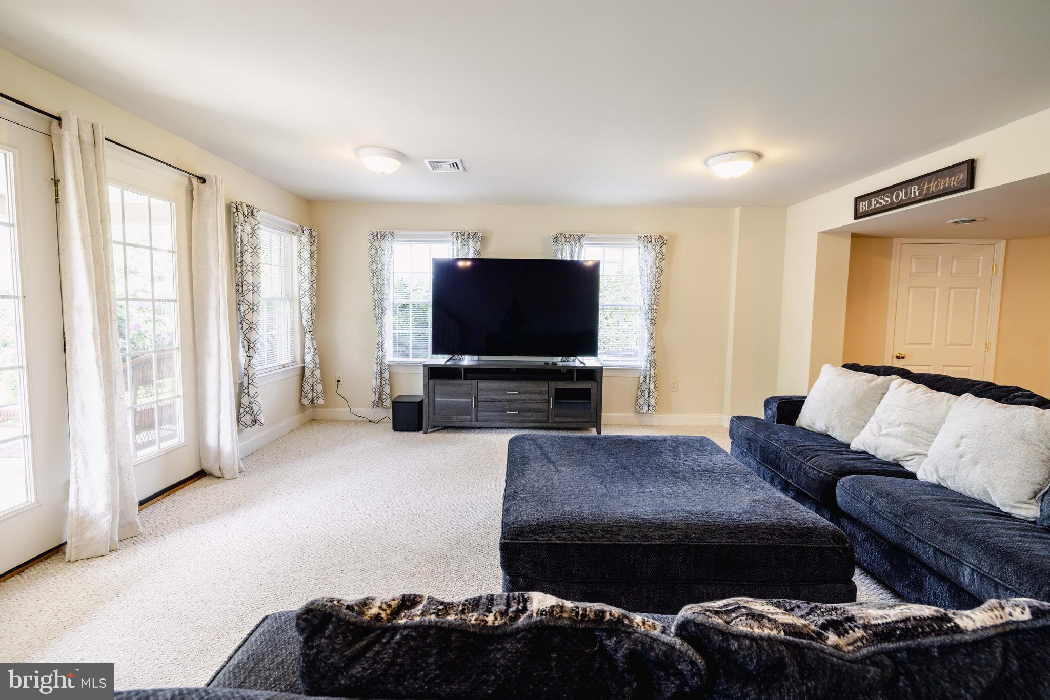 5110 MAPLE LEAF COURT