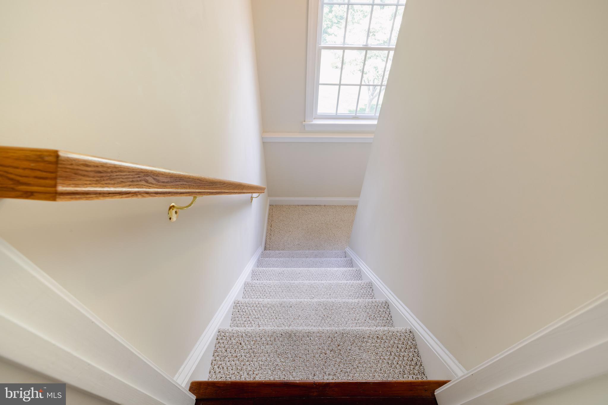 5110 MAPLE LEAF COURT