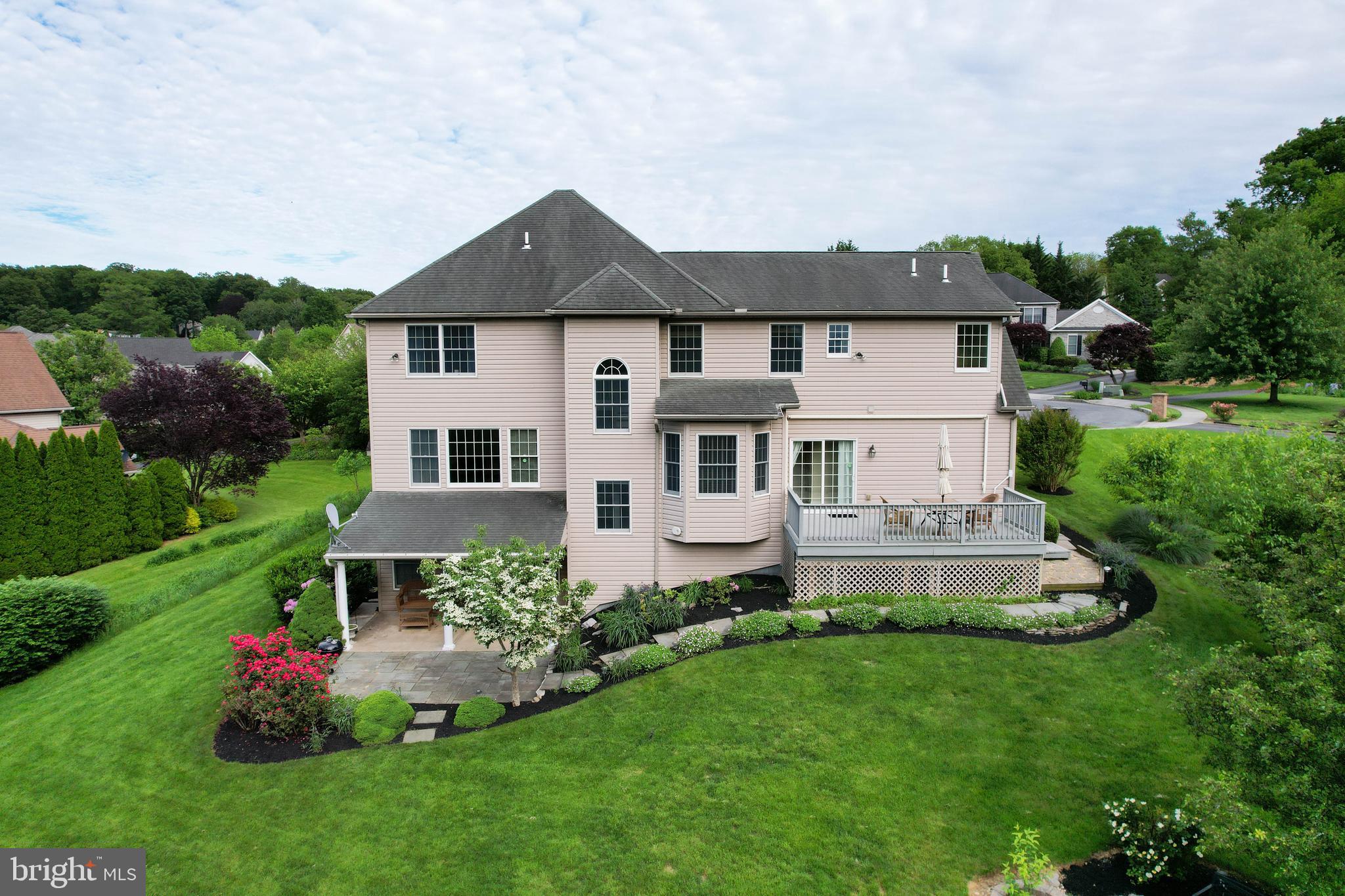 5110 MAPLE LEAF COURT