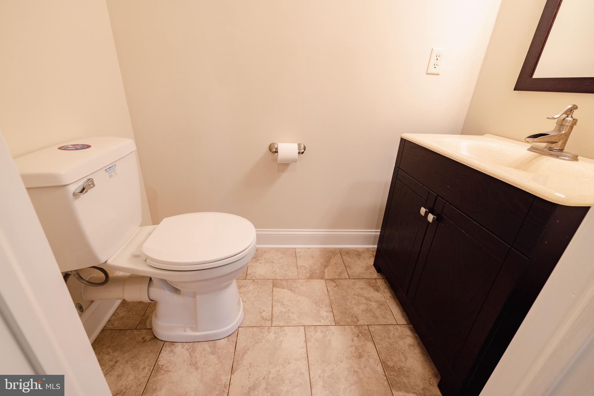 5110 MAPLE LEAF COURT