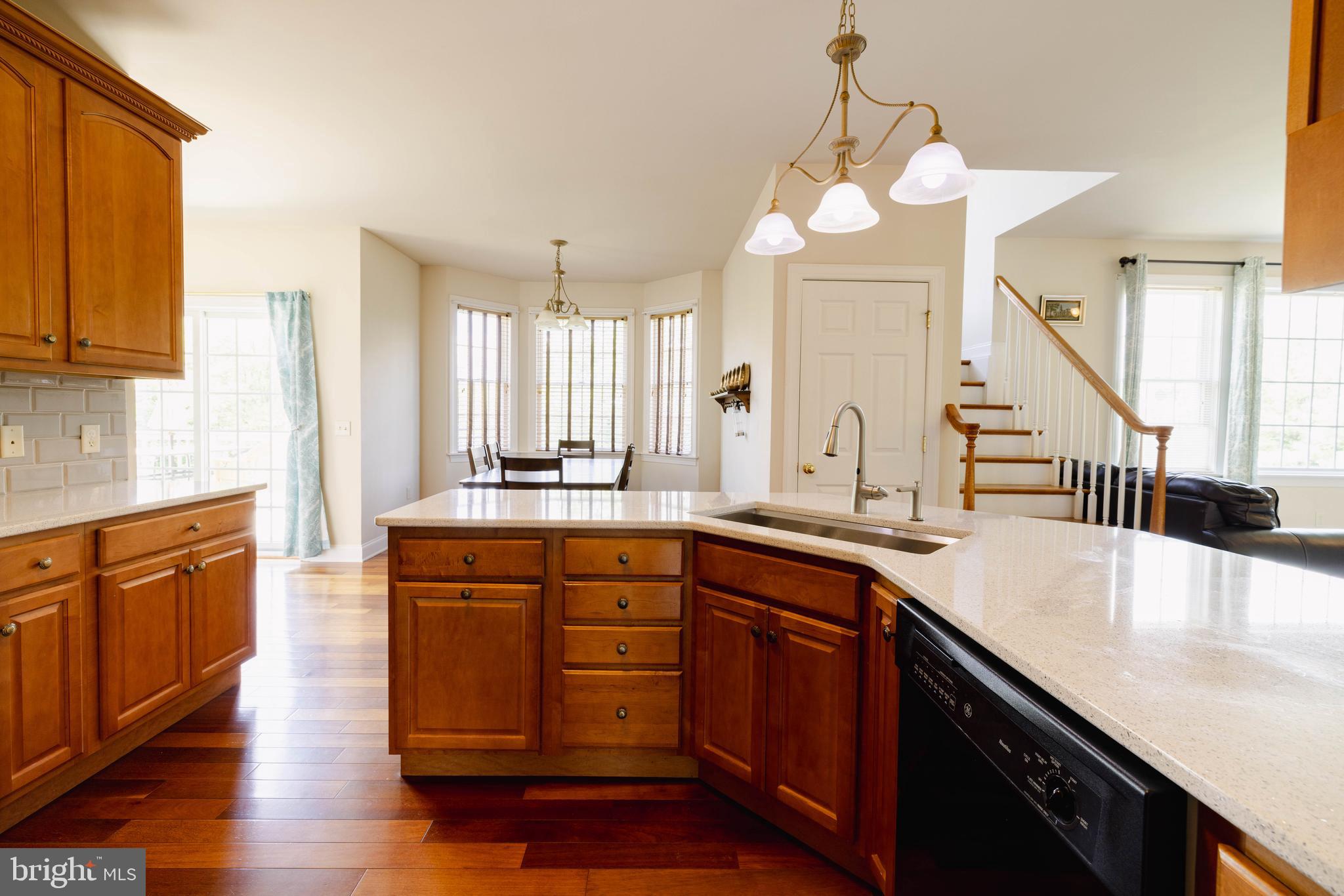 5110 MAPLE LEAF COURT