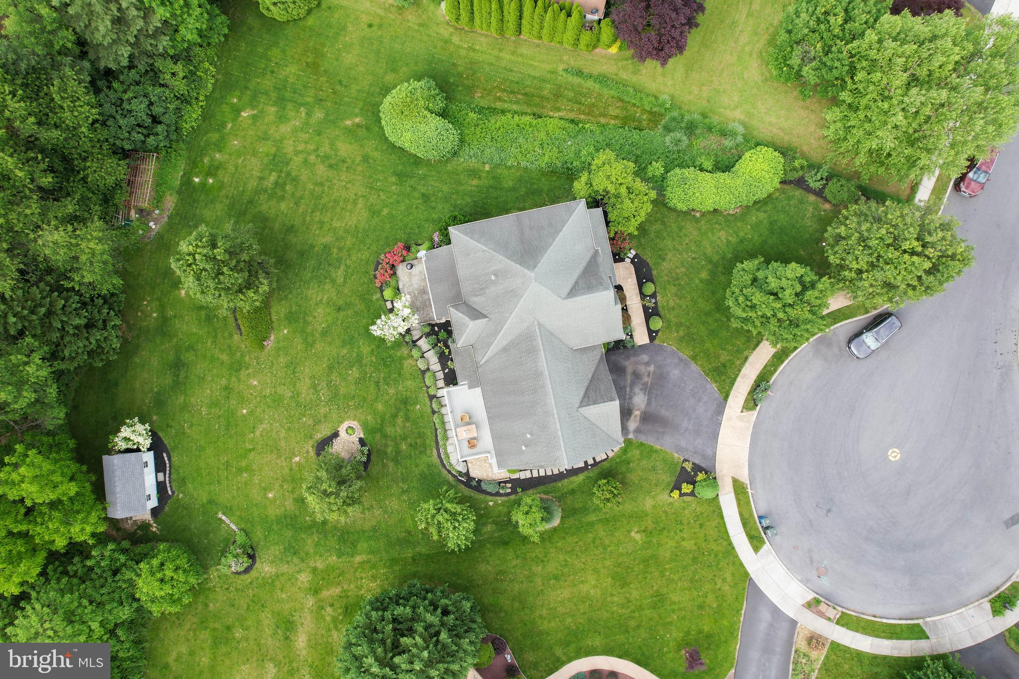 5110 MAPLE LEAF COURT