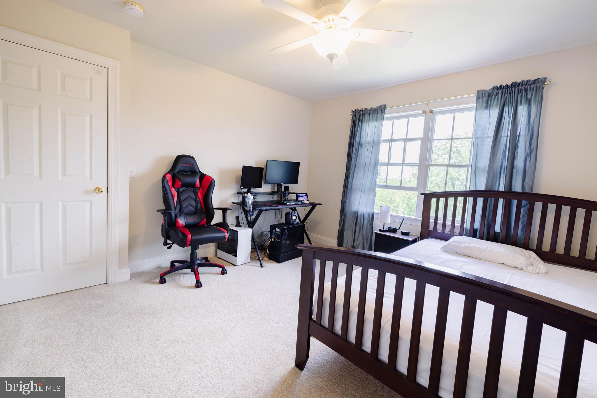 5110 MAPLE LEAF COURT