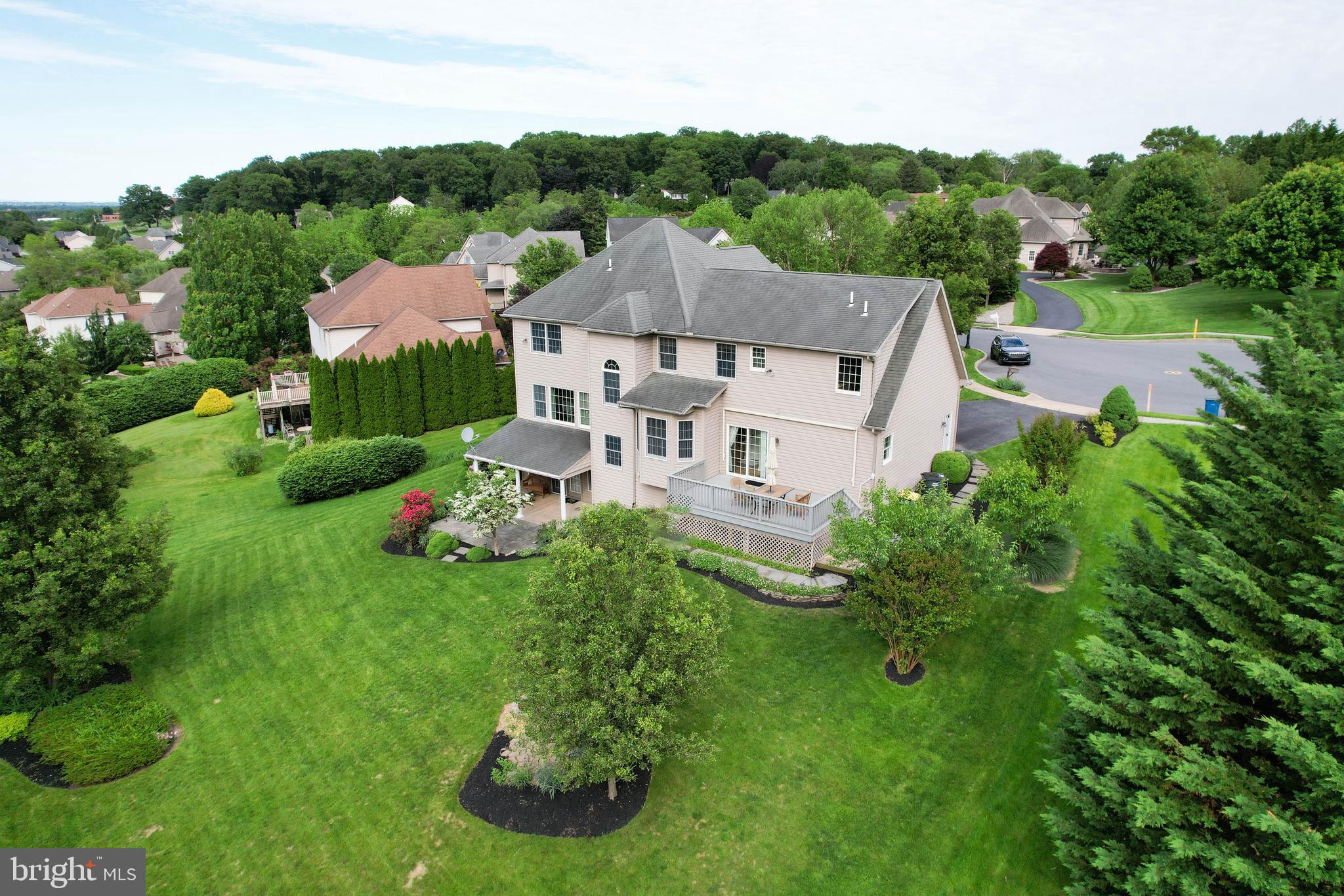 5110 MAPLE LEAF COURT