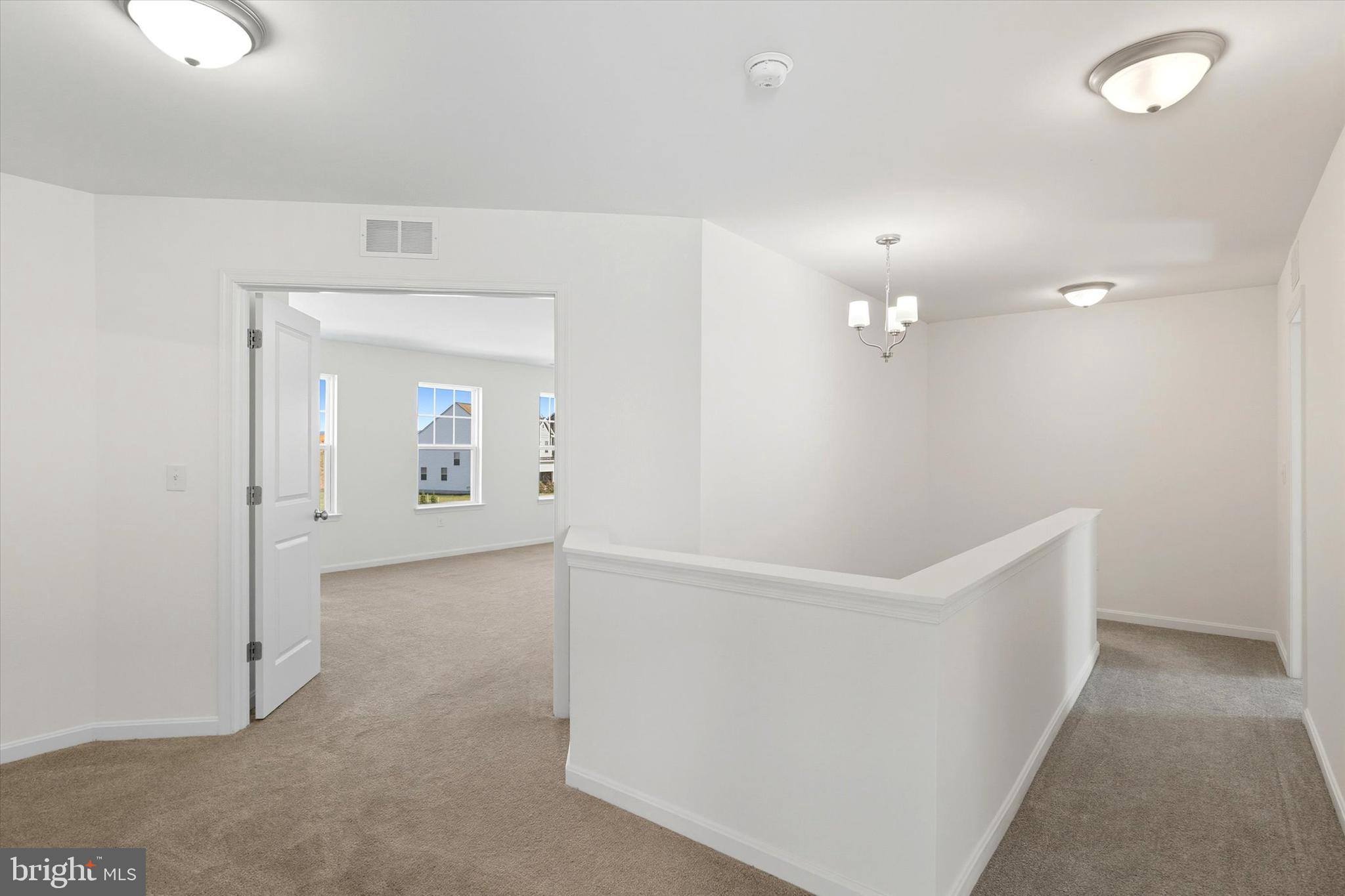 77 BENNINGTON WAY
