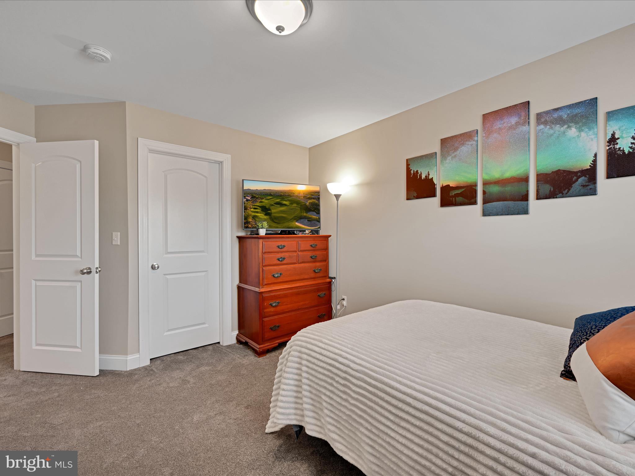 333 BRIAR RIDGE CIRCLE