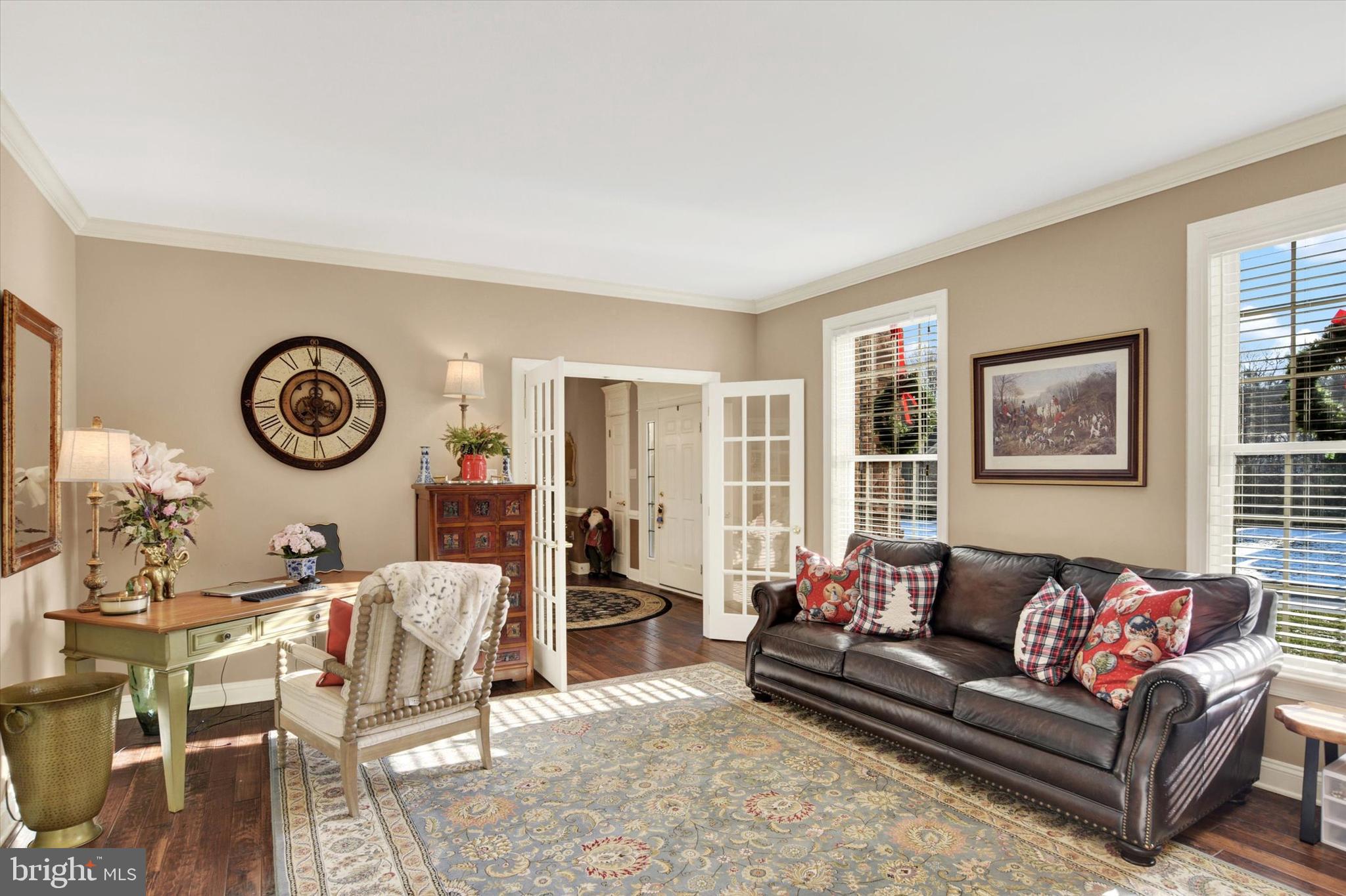 1803 SILVER PINE CIRCLE