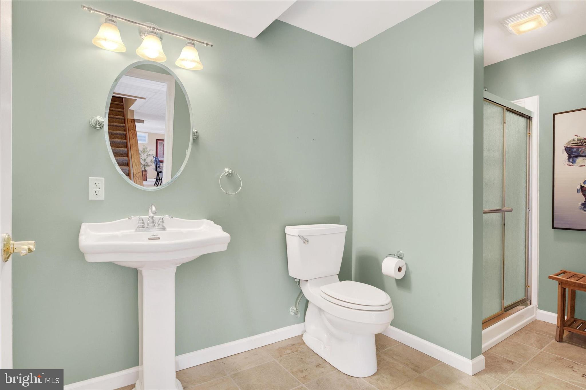 1803 SILVER PINE CIRCLE