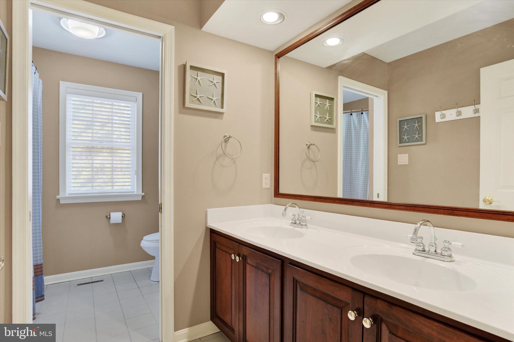 1803 SILVER PINE CIRCLE