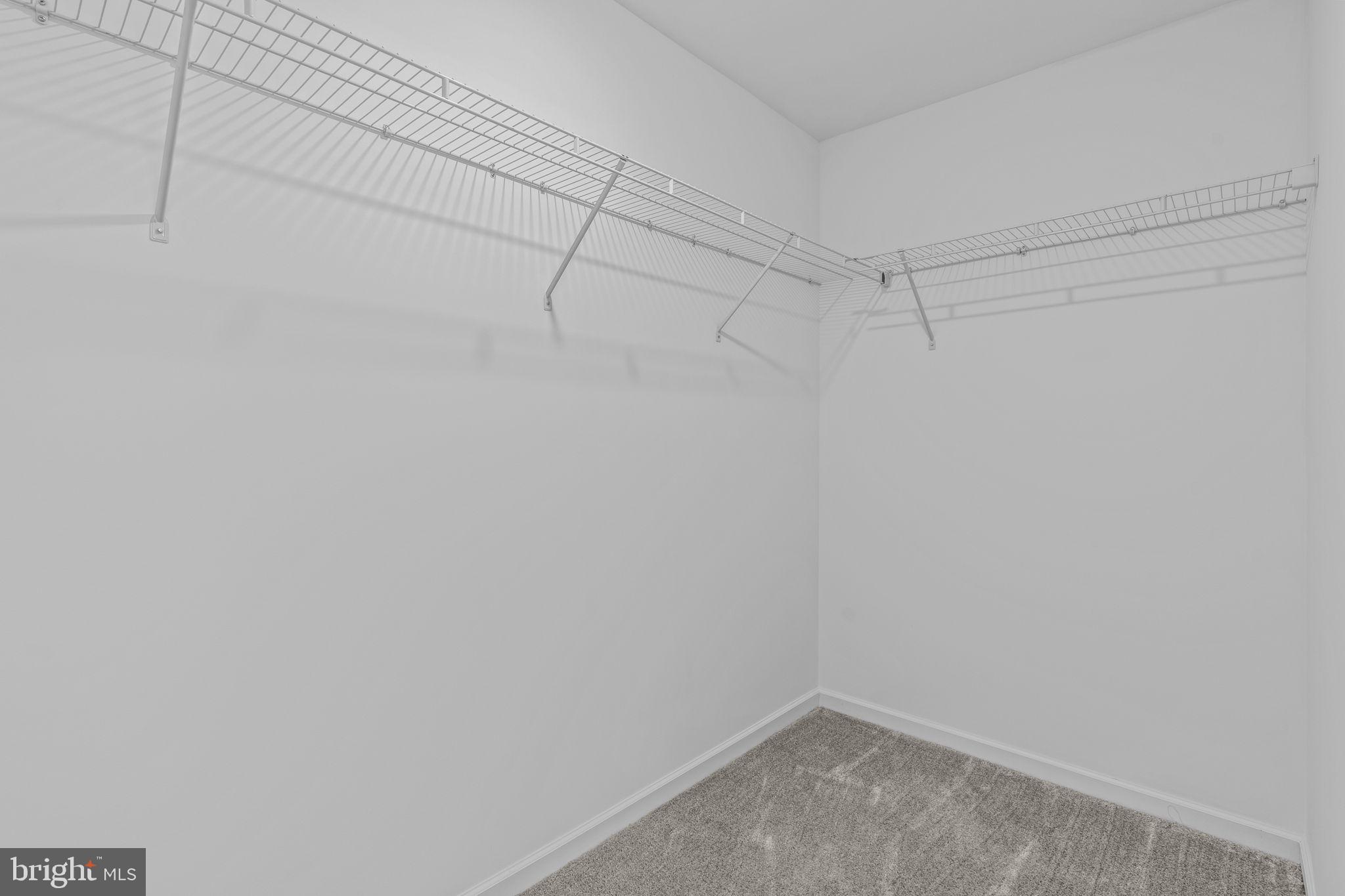 156 High Pointe Dr #19