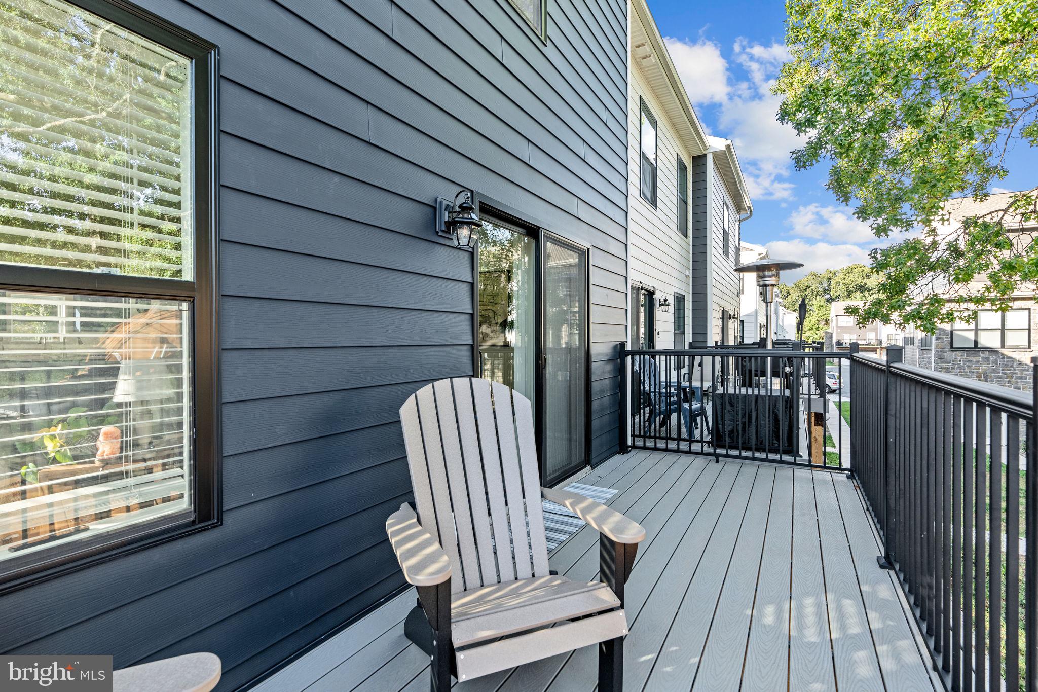 159 High Pointe Dr #16