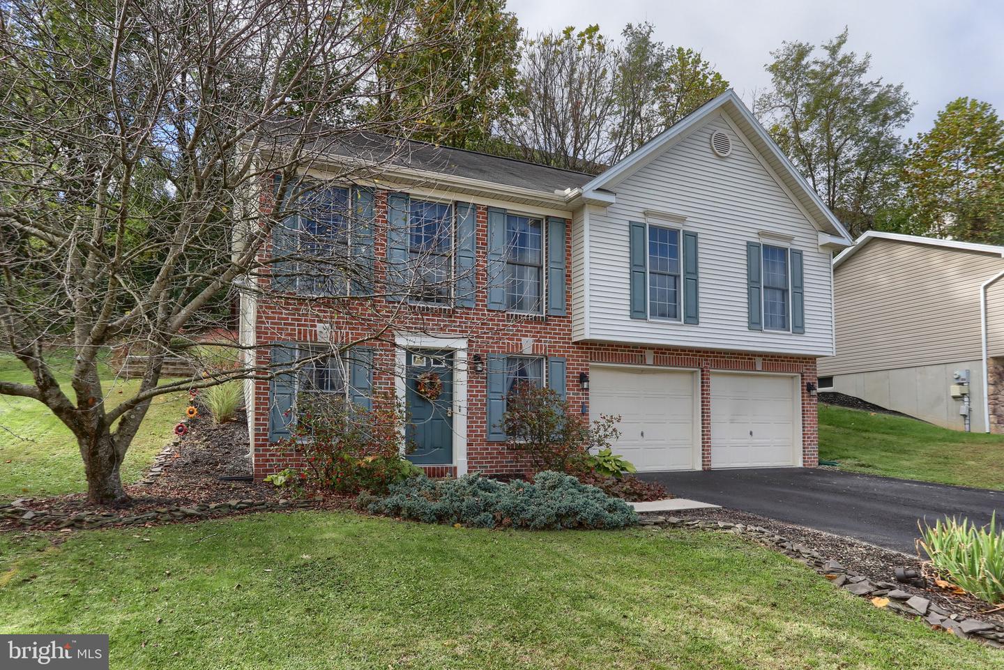 21 Sweet Arrow Dr