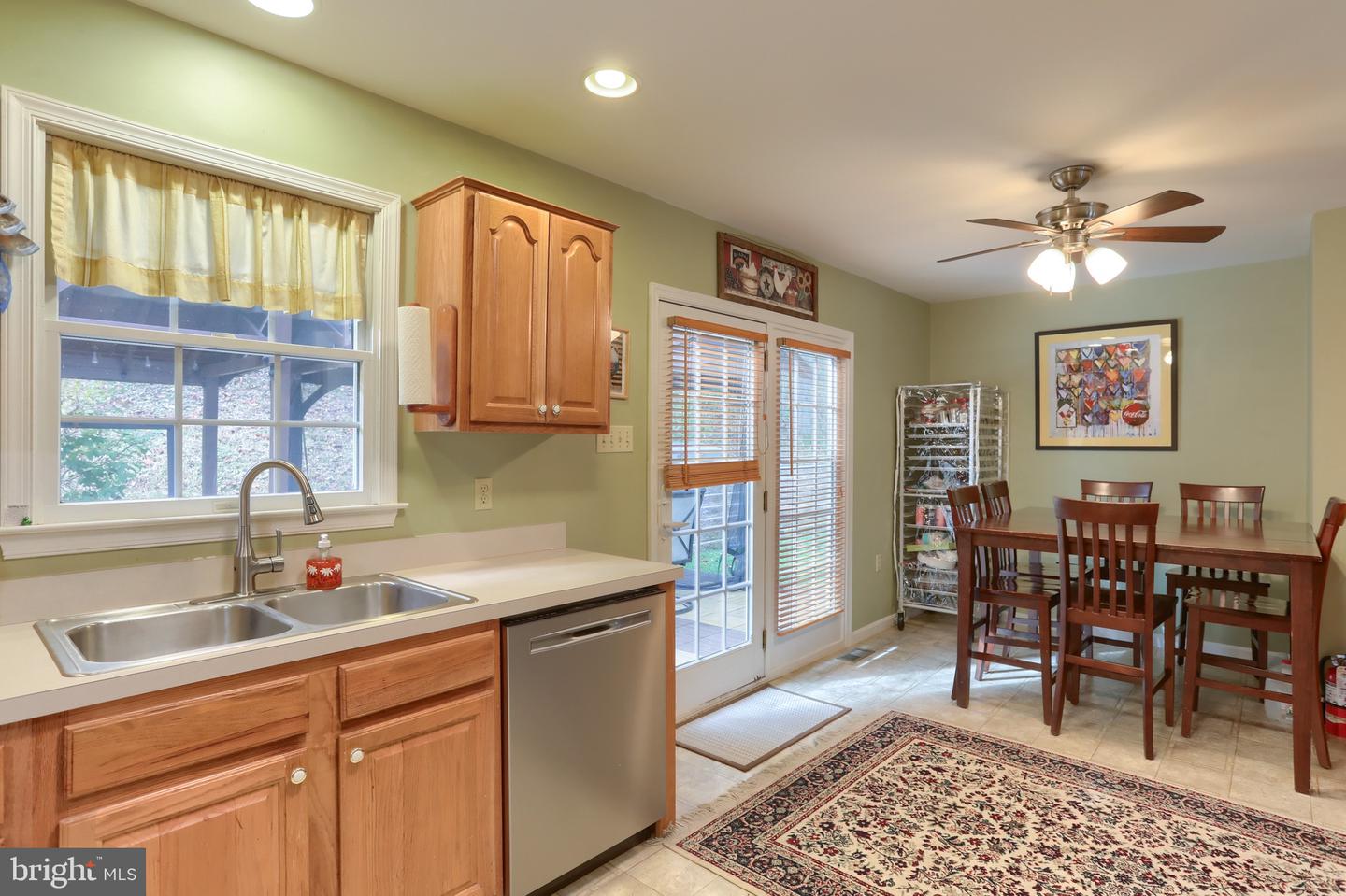 21 Sweet Arrow Dr
