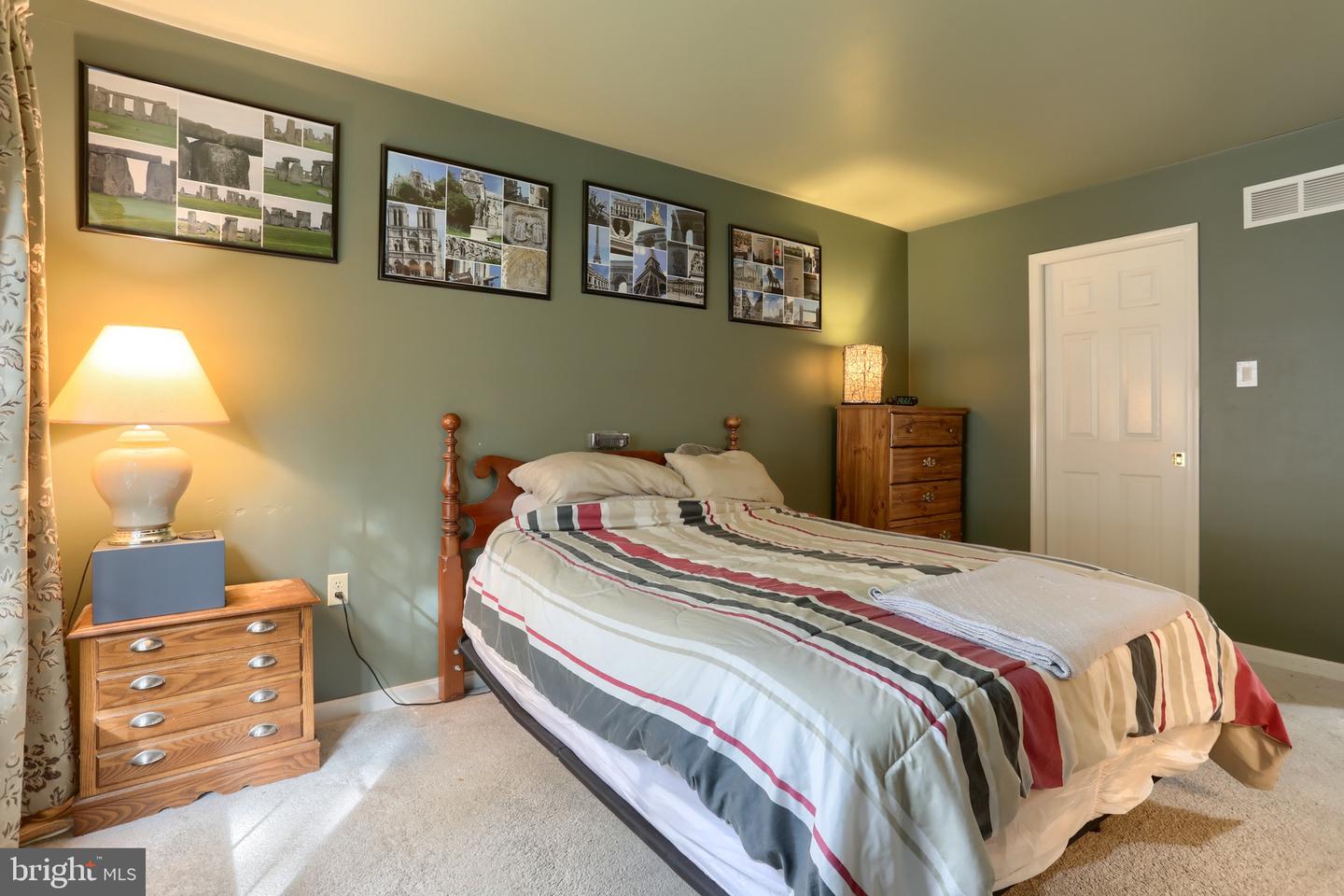 21 Sweet Arrow Dr