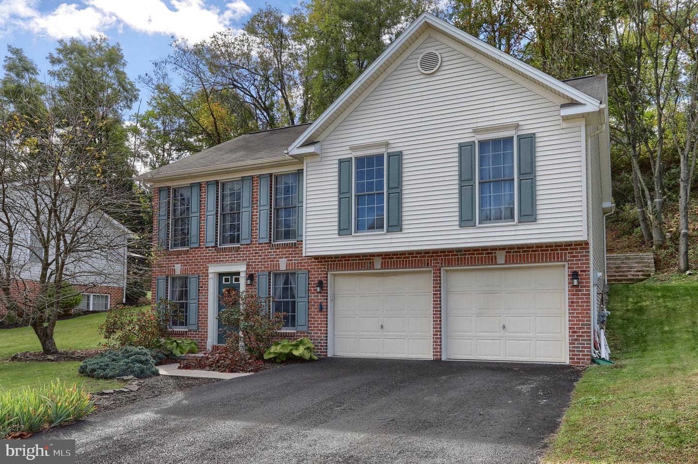 21 Sweet Arrow Dr