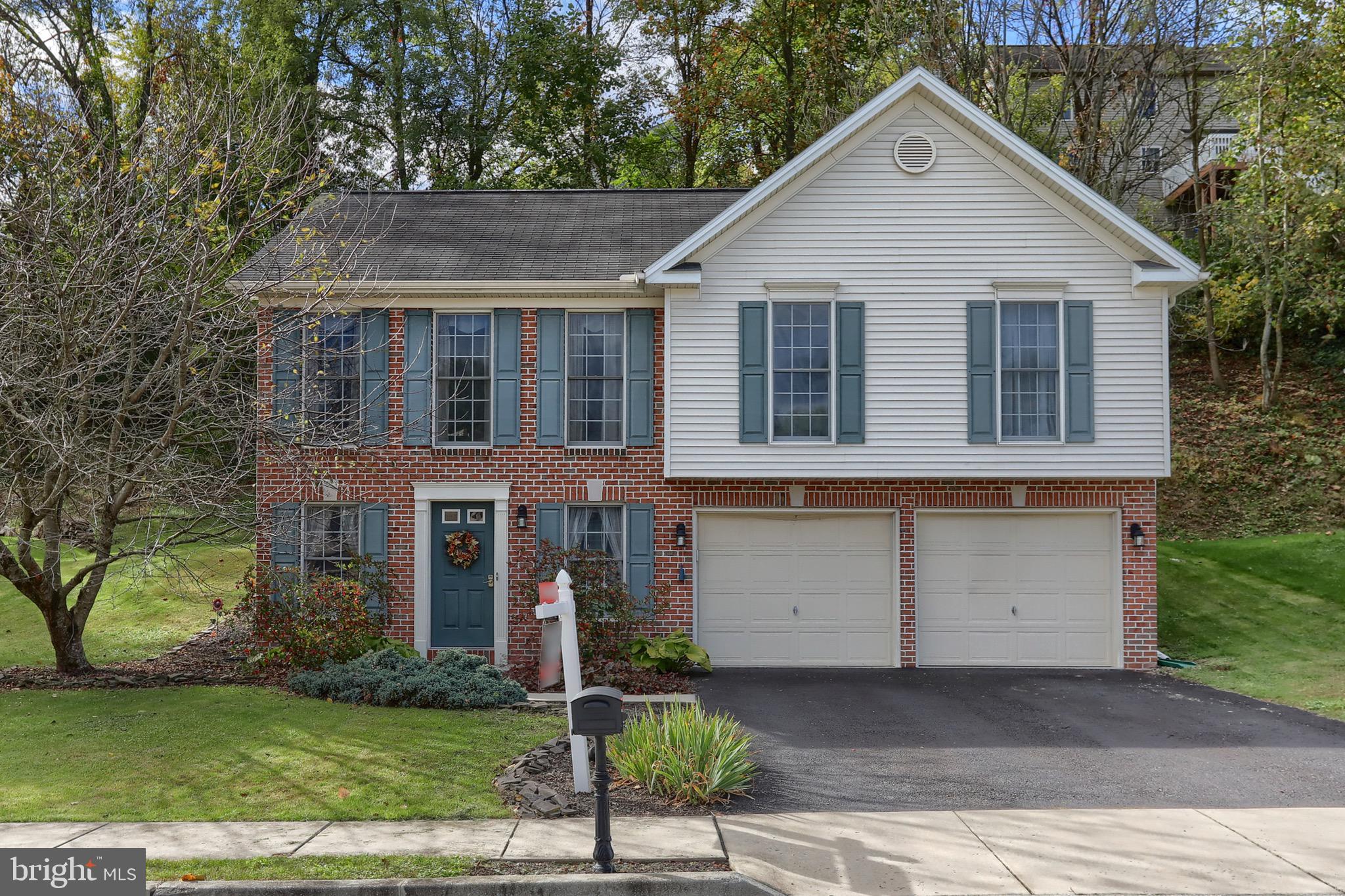 21 Sweet Arrow Dr