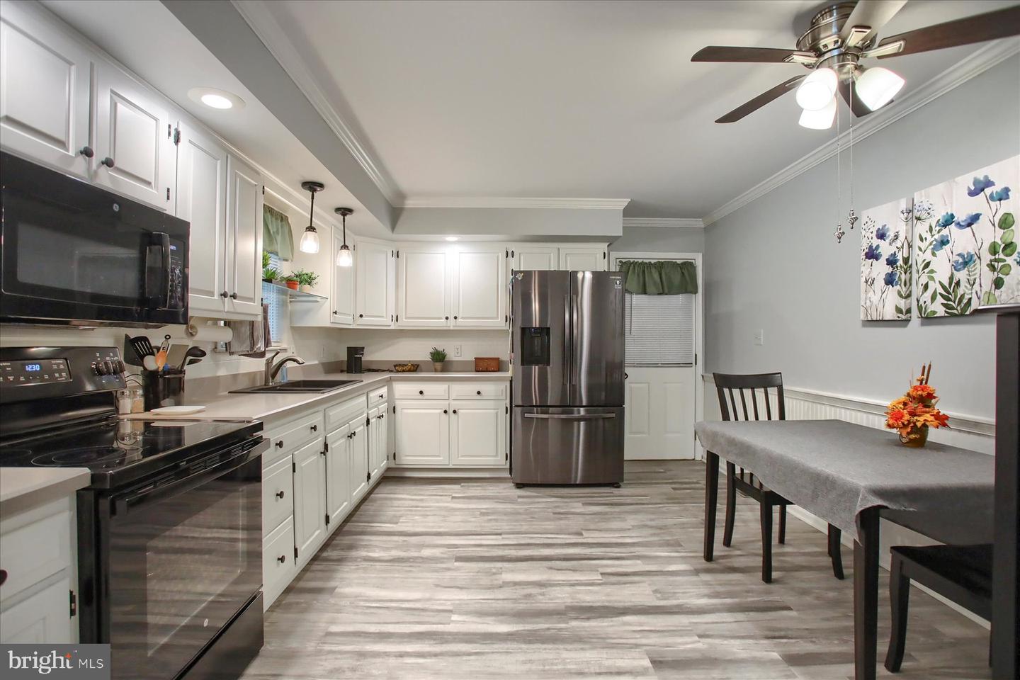 955 Clifton Heights Rd