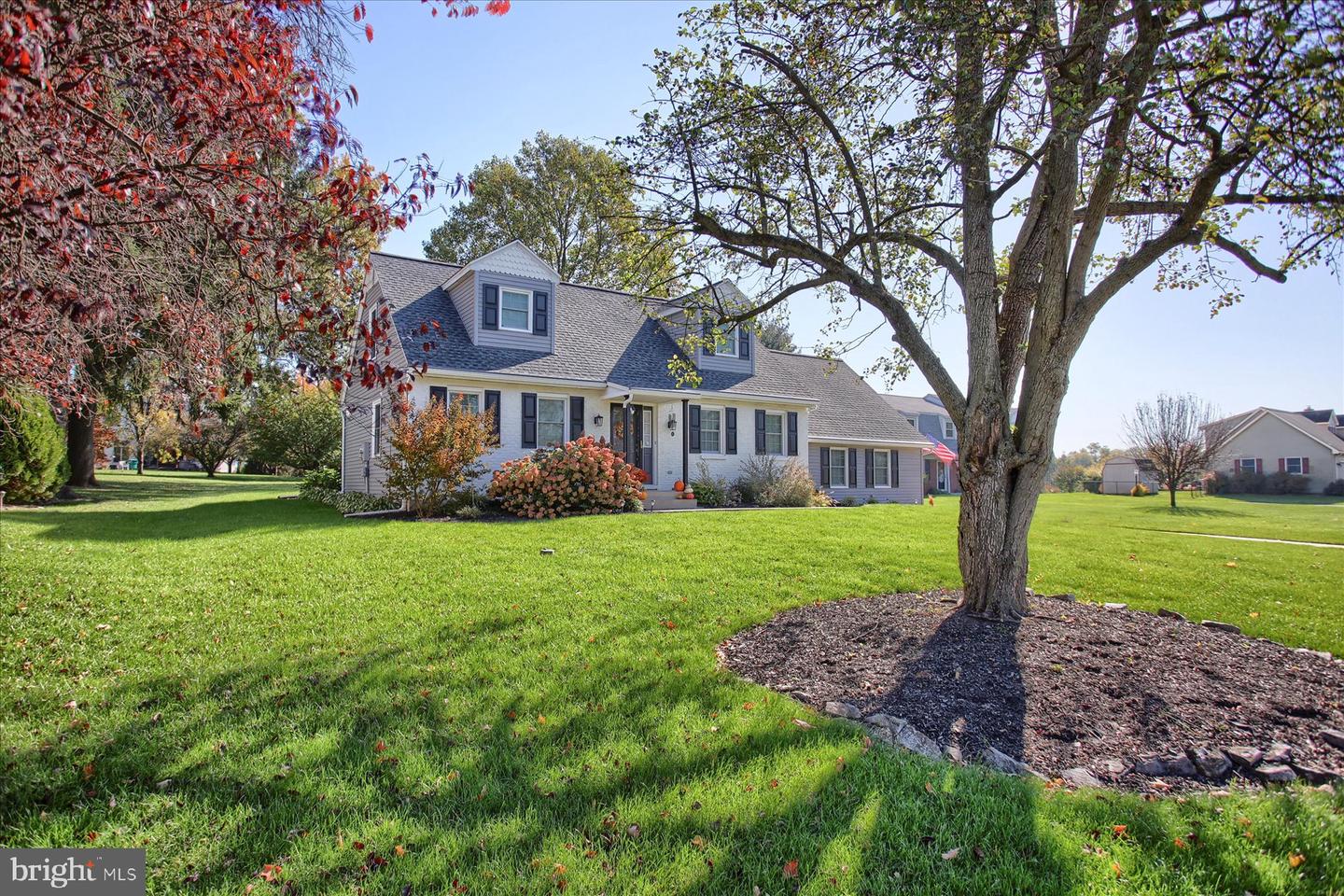 955 Clifton Heights Rd