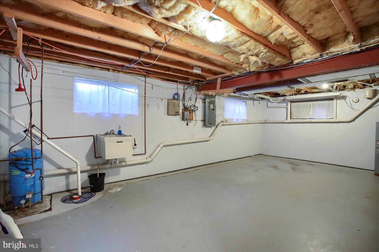 955 Clifton Heights Rd