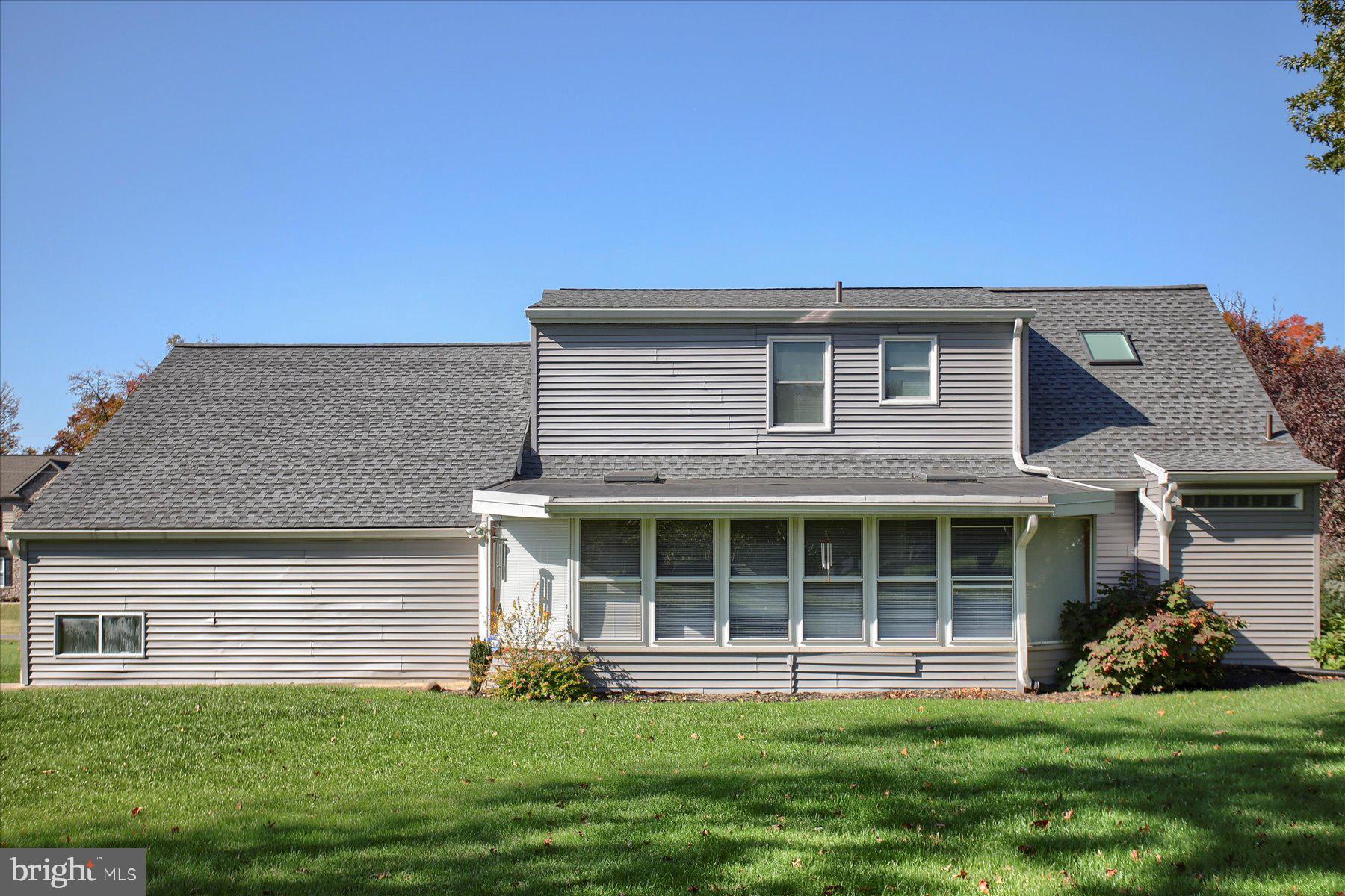 955 Clifton Heights Rd