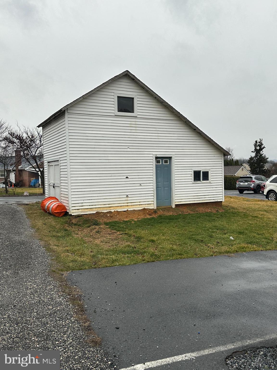 1630 E Chocolate Ave