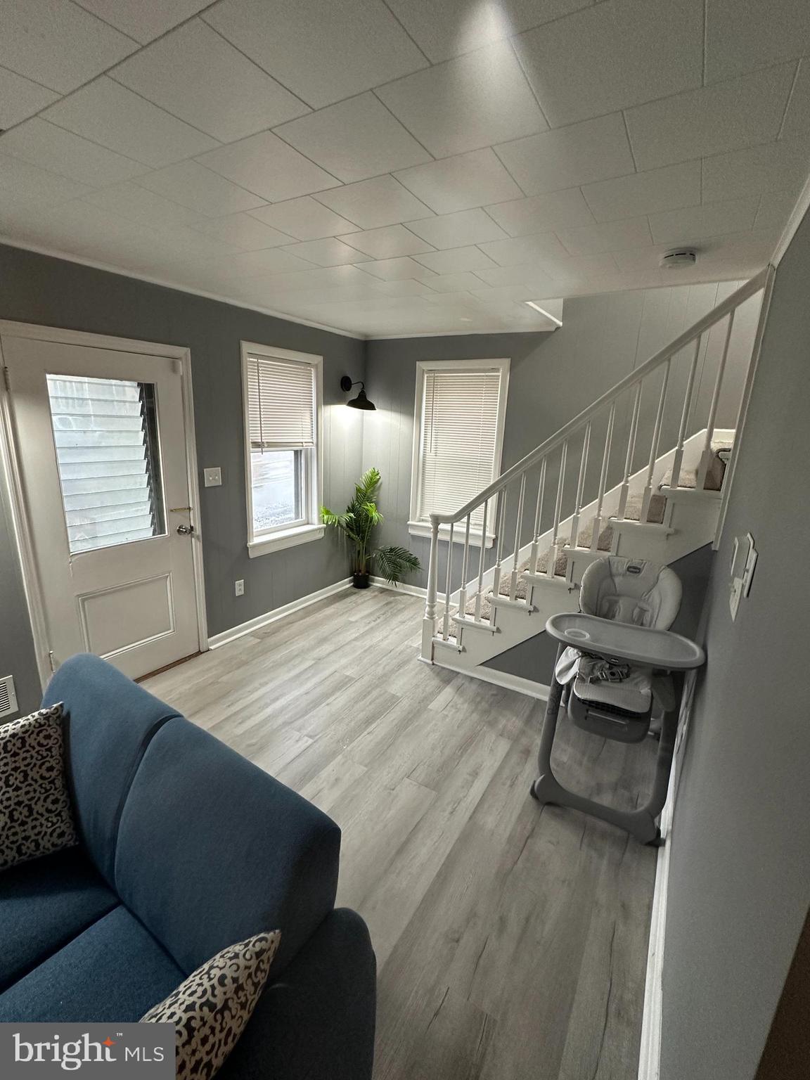 1630 E Chocolate Ave